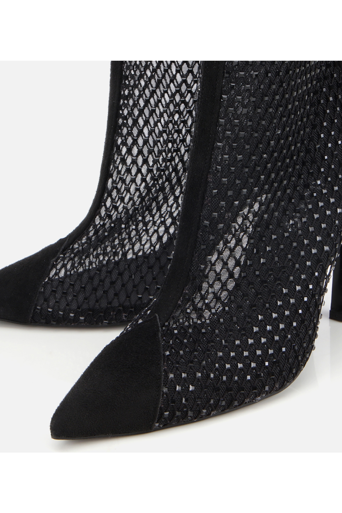 Kadın Siyah Fileli Taş Detaylı Bilekte Topuklu Bot - Görsel 3