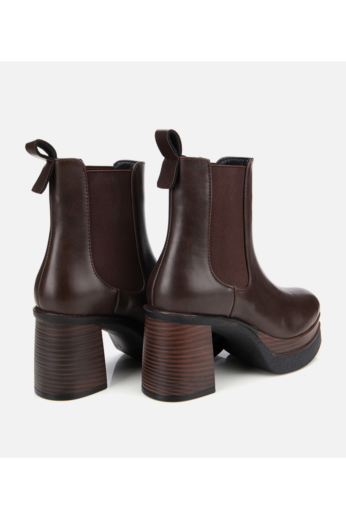 Kadın Kahverengi Lastik Detaylı Kalın Topuklu Bot - Görsel 4