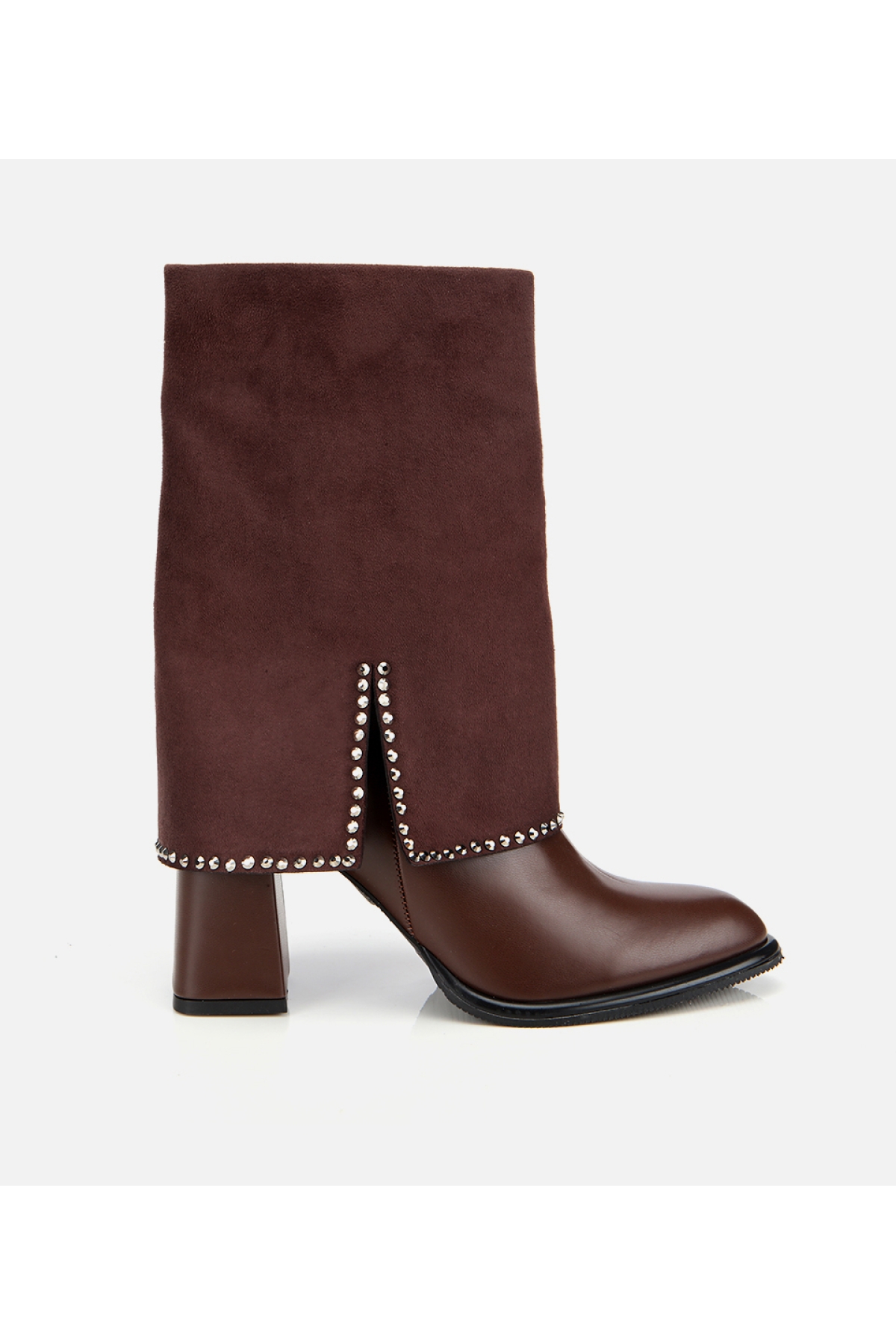 Hotiç Kadın Kahverengi Siyah Pantolon Görünümlü Zımbalı Kalın Topuklu Bot model görseli