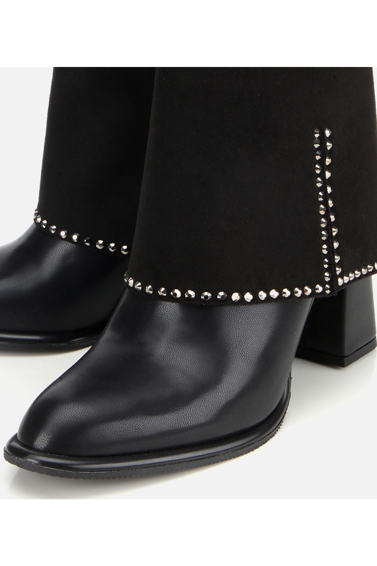 Kadın Siyah Pantolon Görünümlü Zımbalı Kalın Topuklu Bot - Görsel 3