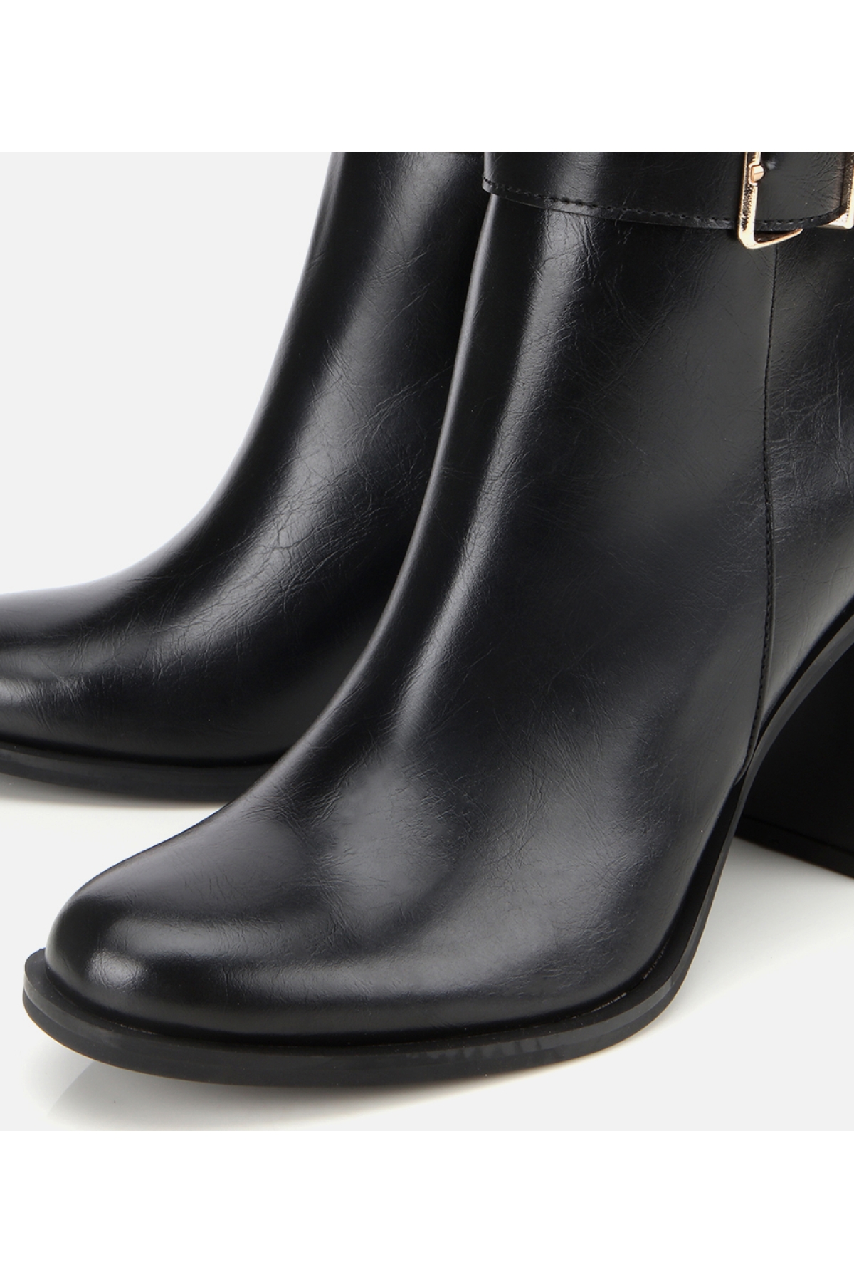 Kadın Siyah Tokalı Topuklu Bilekte Bot - Görsel 3