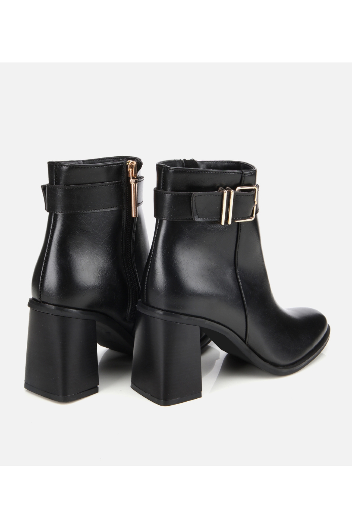Kadın Siyah Tokalı Topuklu Bilekte Bot - Görsel 4