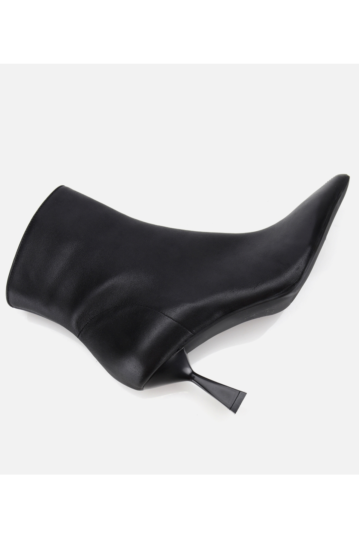 Kadın Deri Siyah Sivri Burunlu Bilekte Topuklu Bot - Görsel 6