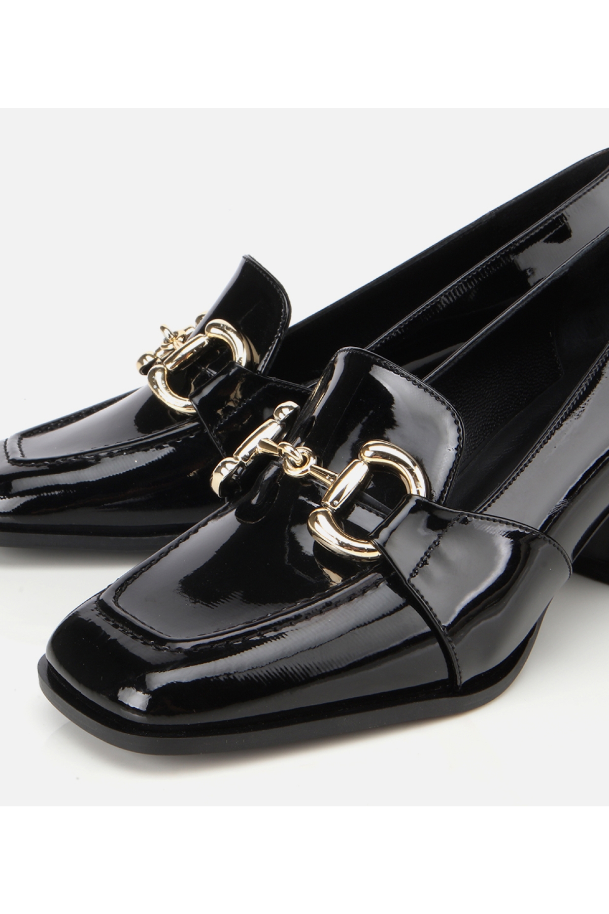 Kadın Rugan Siyah Tokalı Kare Uçlu Topuklu Klasik Loafer - Görsel 4