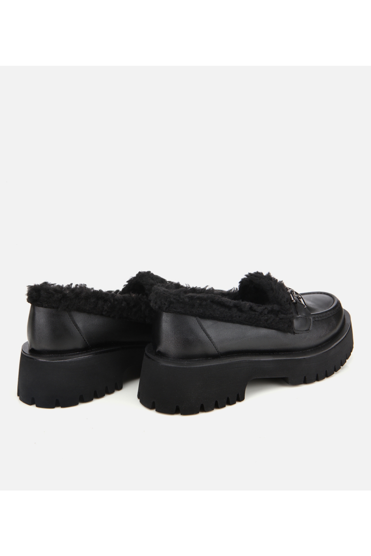 Kadın Siyah Kürklü Tokalı Kalın Tabanlı Günlük Loafer - Görsel 5