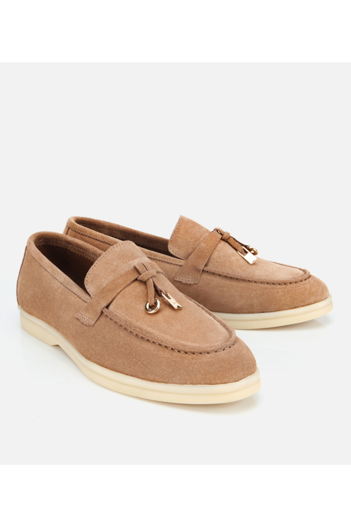 Kadın Süet Deri Bej Gold Aksesuarlı Klasik Loafer - Görsel 2