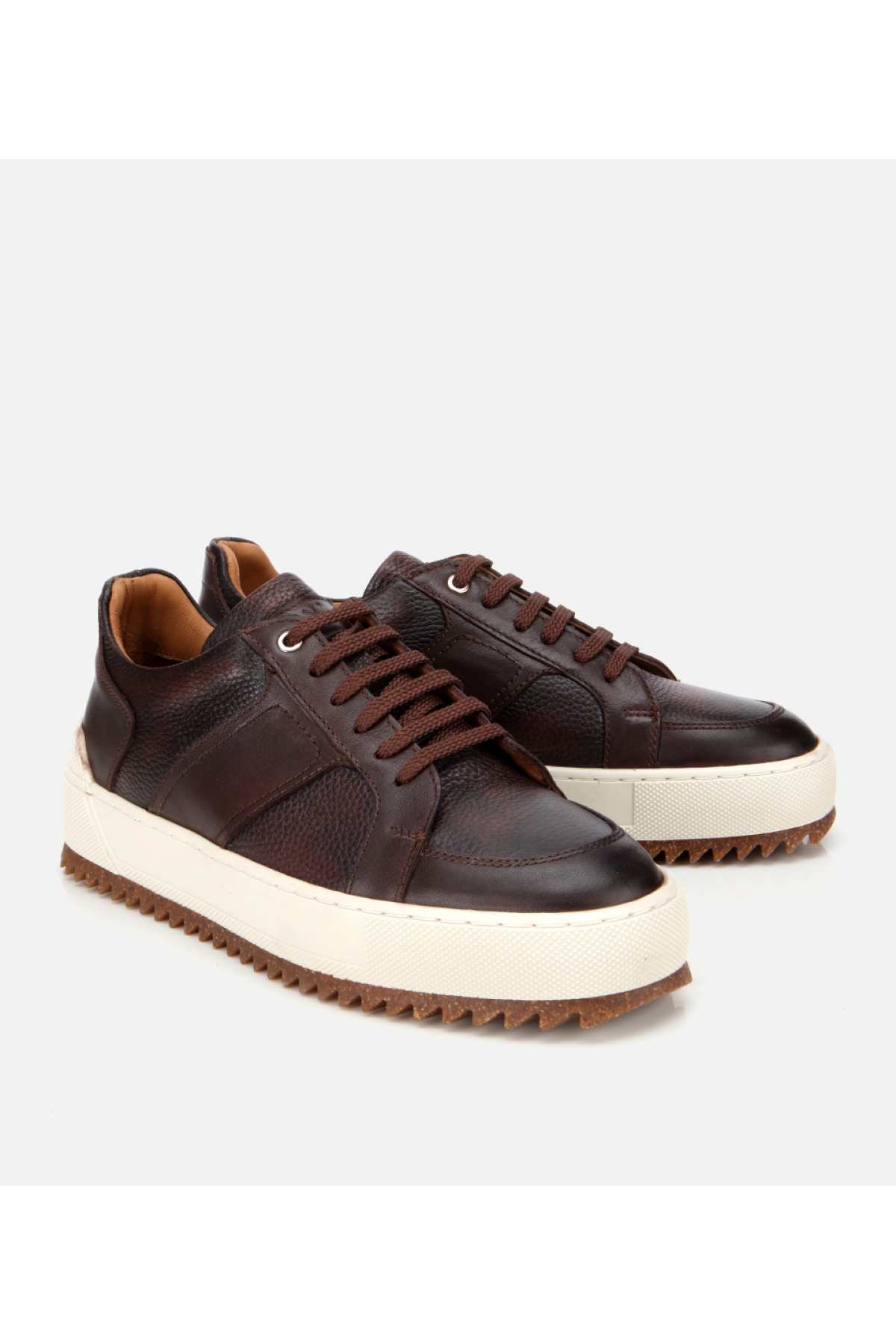 Erkek Deri Kahverengi Yumuşak Dokulu Kalın Tabanlı Spor Ayakkabı - Görsel 2