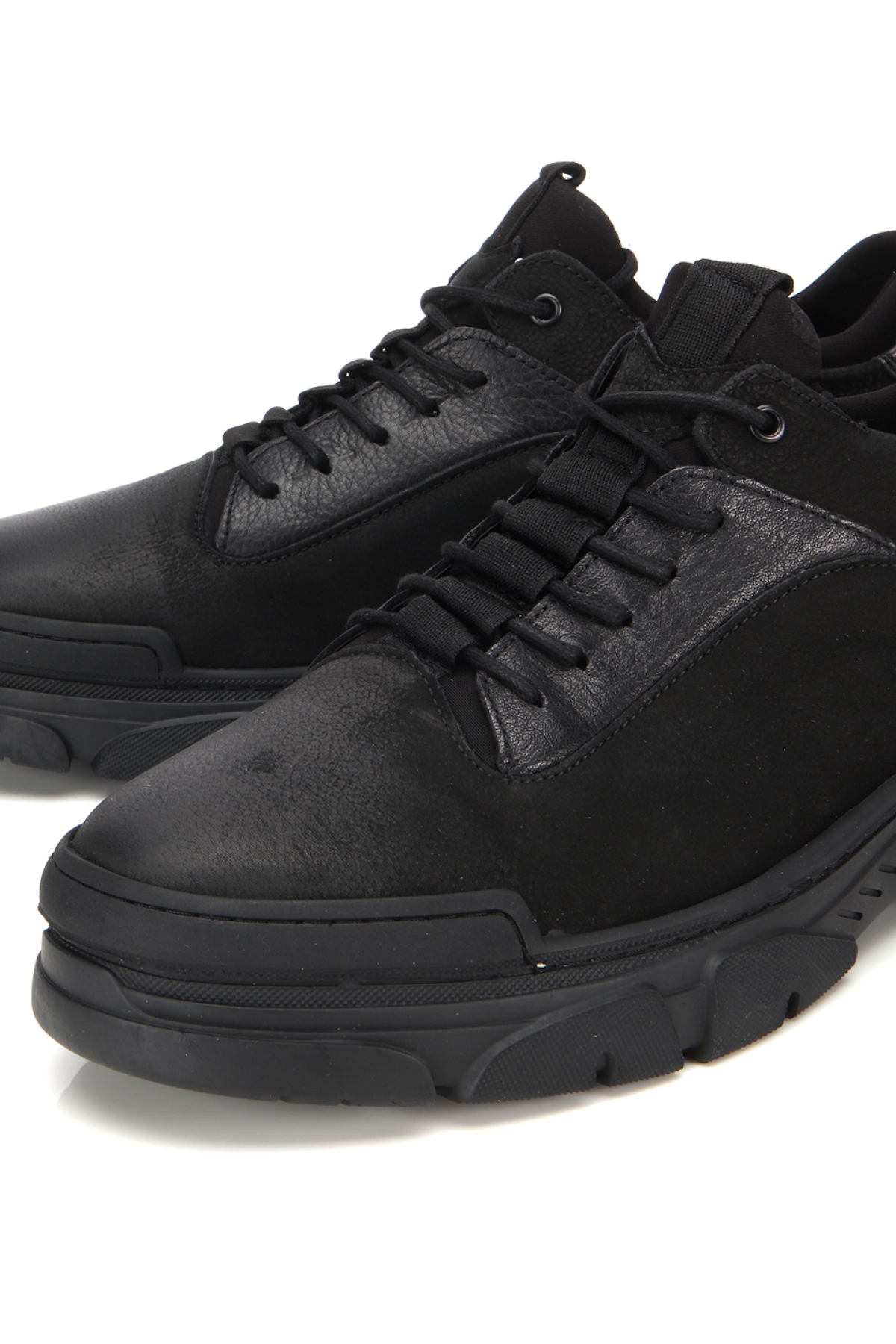 Erkek Nubuk Deri Siyah Comfort Spor Ayakkabı - Görsel 3