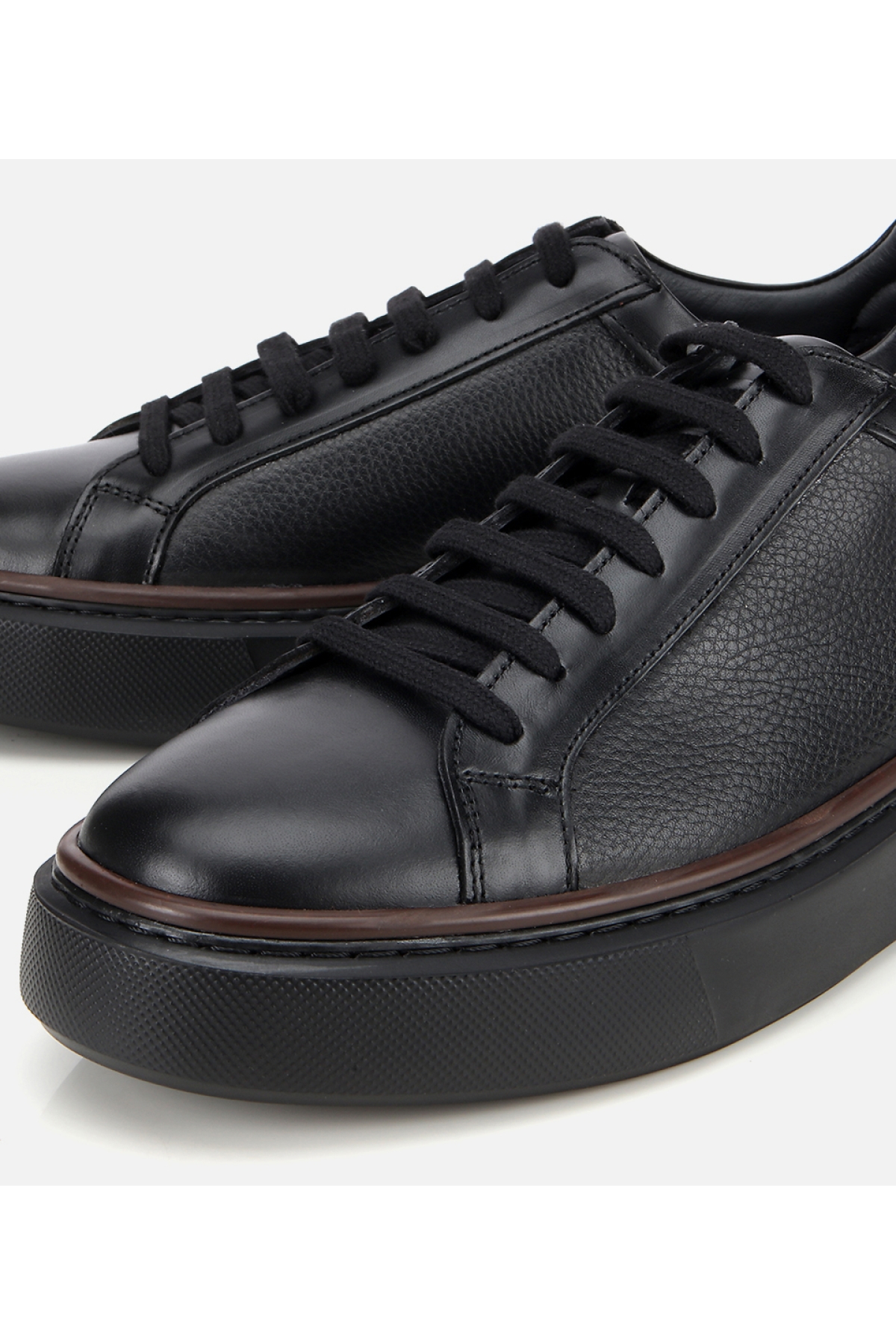 Erkek Deri Siyah Kalın Tabanlı Spor Ayakkabı - Görsel 3