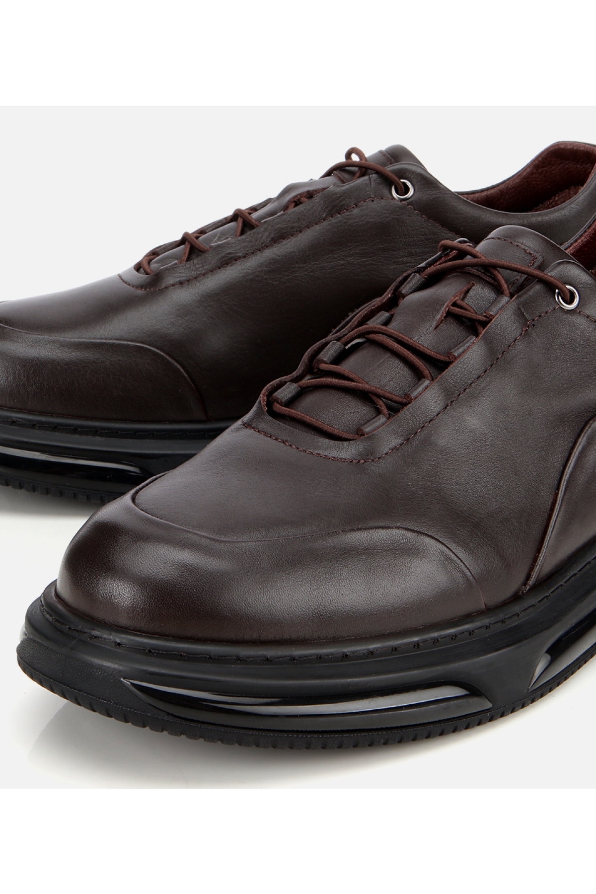 Erkek Deri Kahverengi Bağcık Detaylı Comfort Spor Ayakkabı - Görsel 3