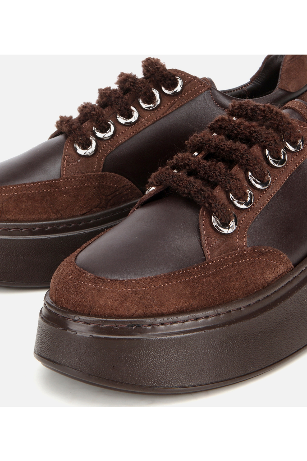 Kadın Deri Kahverengi Bağcık Detaylı Kalın Tabanlı Spor Ayakkabı - Görsel 3