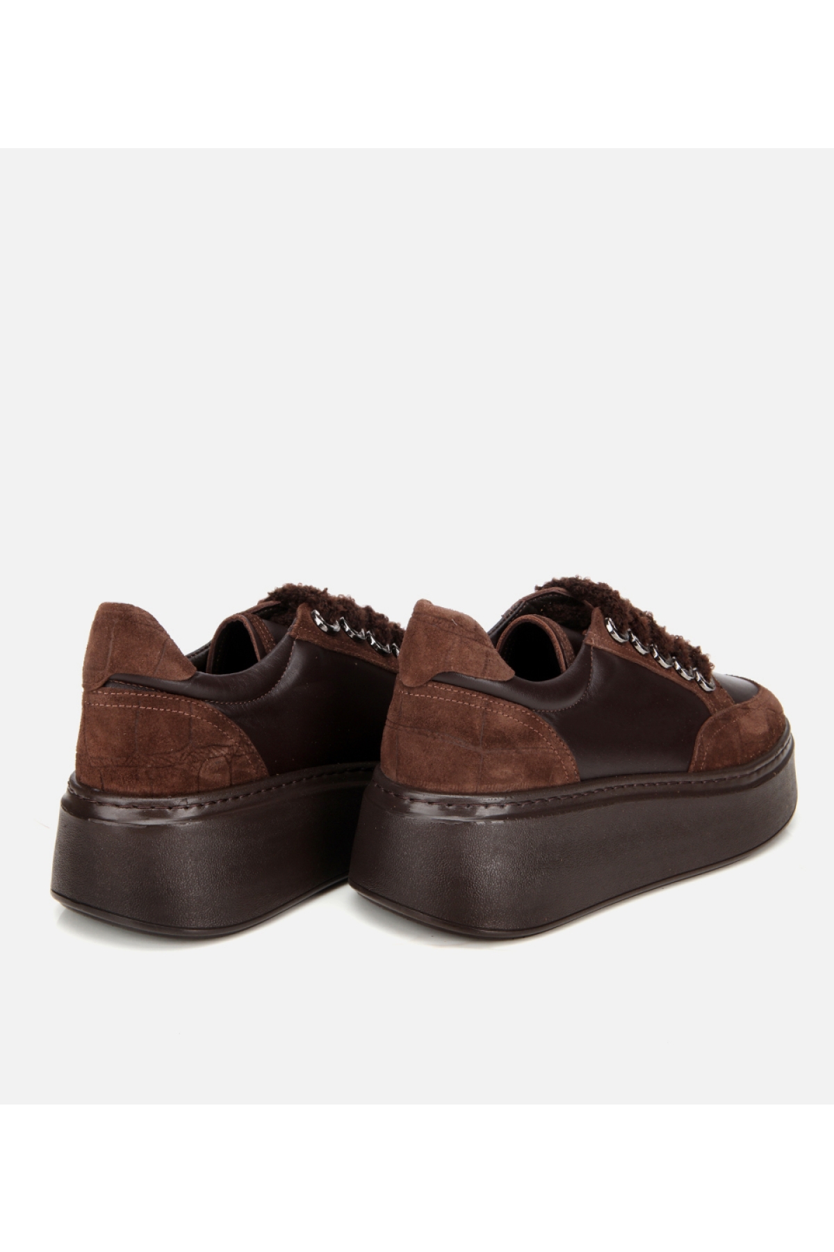 Kadın Deri Kahverengi Bağcık Detaylı Kalın Tabanlı Spor Ayakkabı - Görsel 4