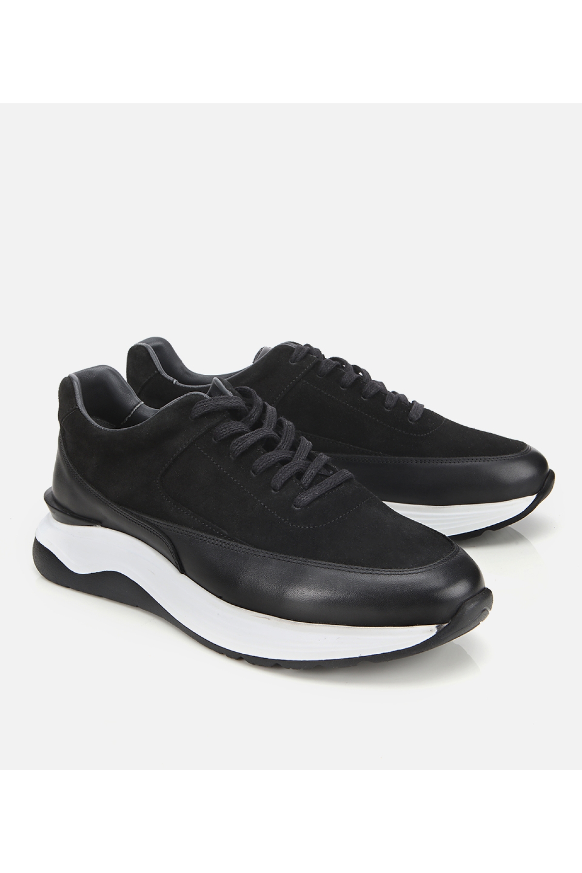 Erkek Süet Deri Siyah Kalın Tabanlı Spor Ayakkabı - Görsel 2