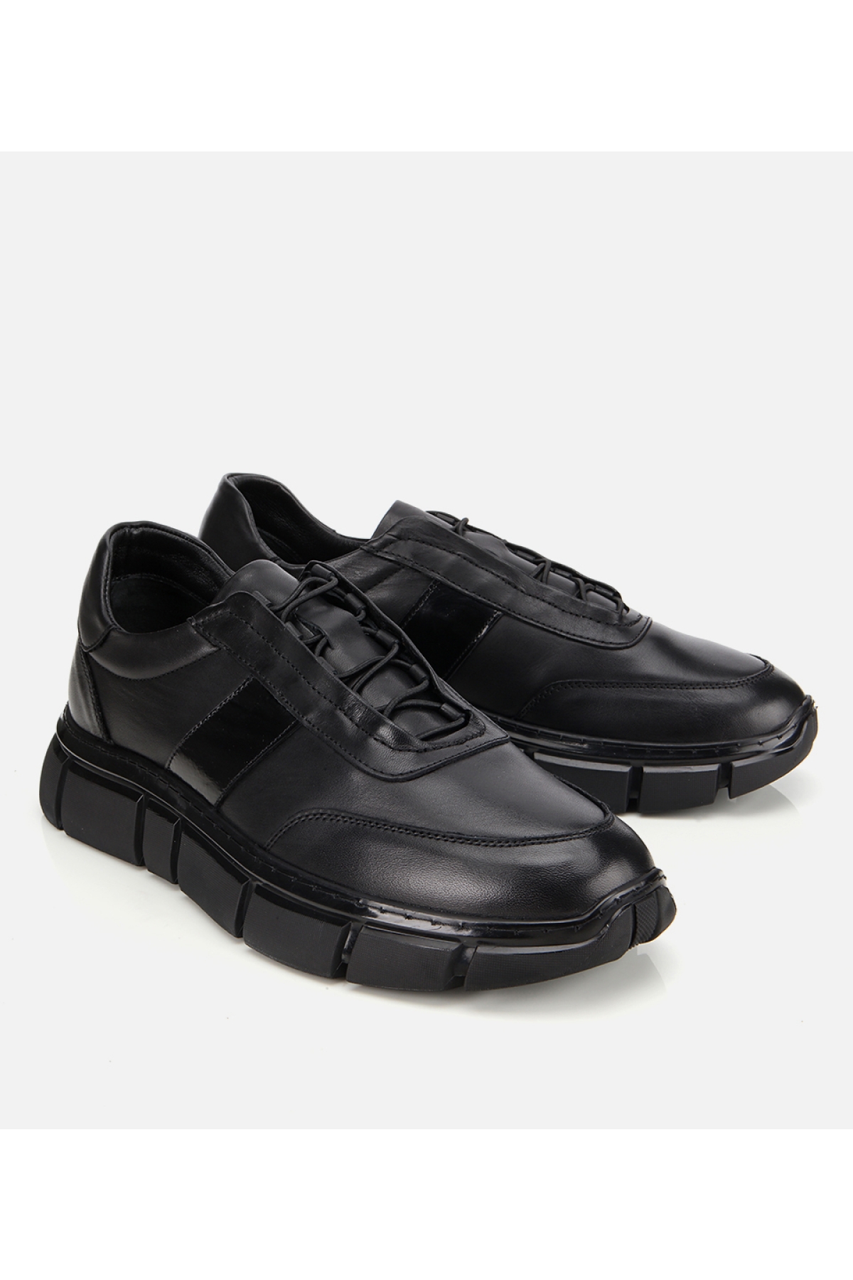 Erkek Deri Siyah Yumuşak Dokulu Rahat Tabanlı Spor Ayakkabı - Görsel 2