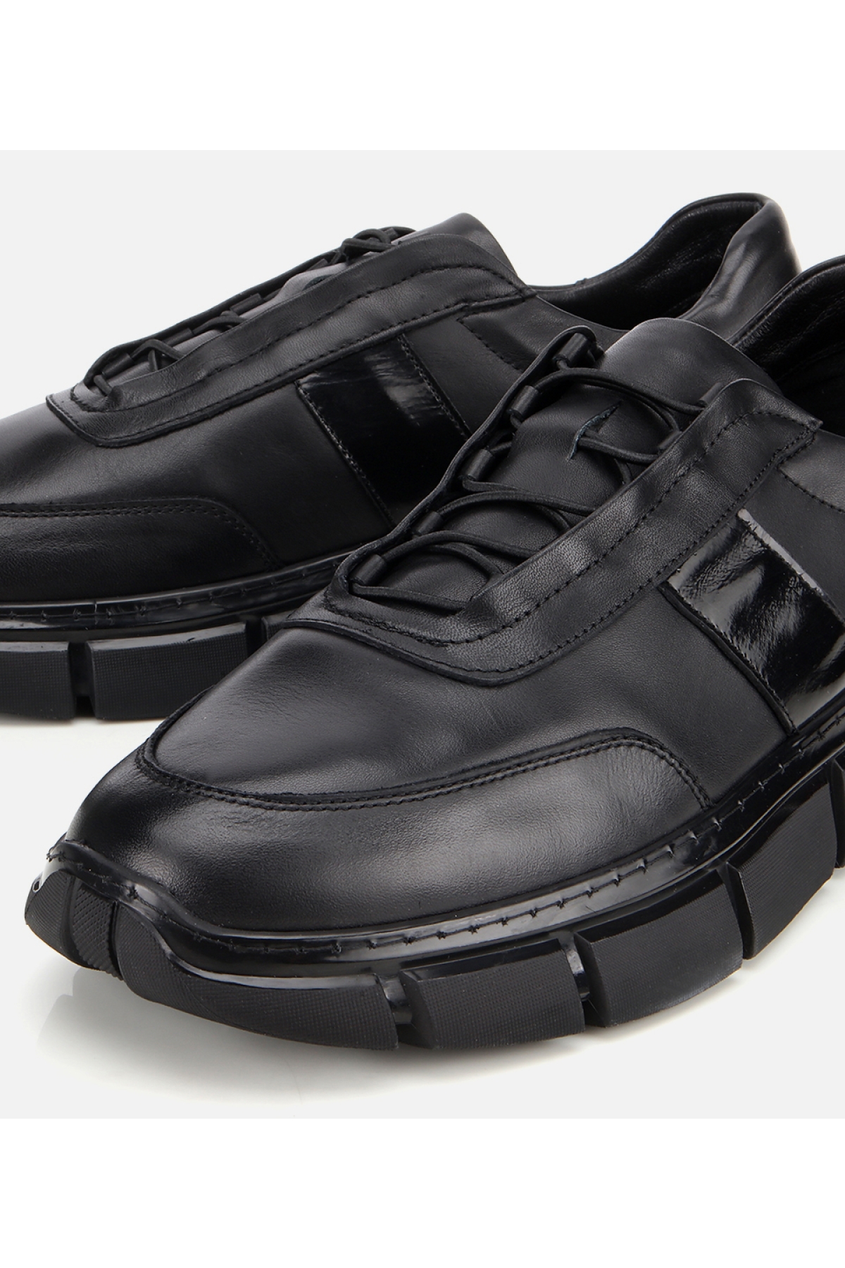 Erkek Deri Siyah Yumuşak Dokulu Rahat Tabanlı Spor Ayakkabı - Görsel 3