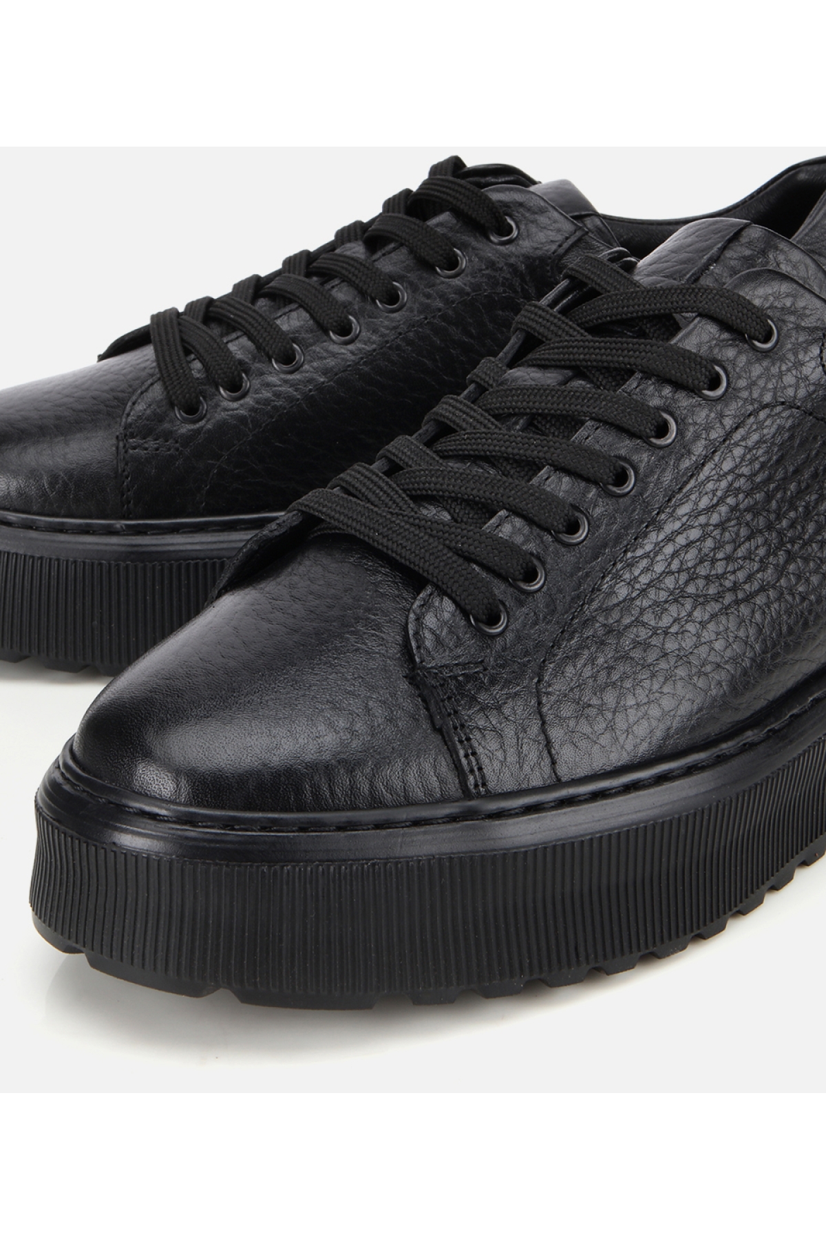 Erkek Deri Siyah Kalın Tabanlı Spor Ayakkabı - Görsel 3