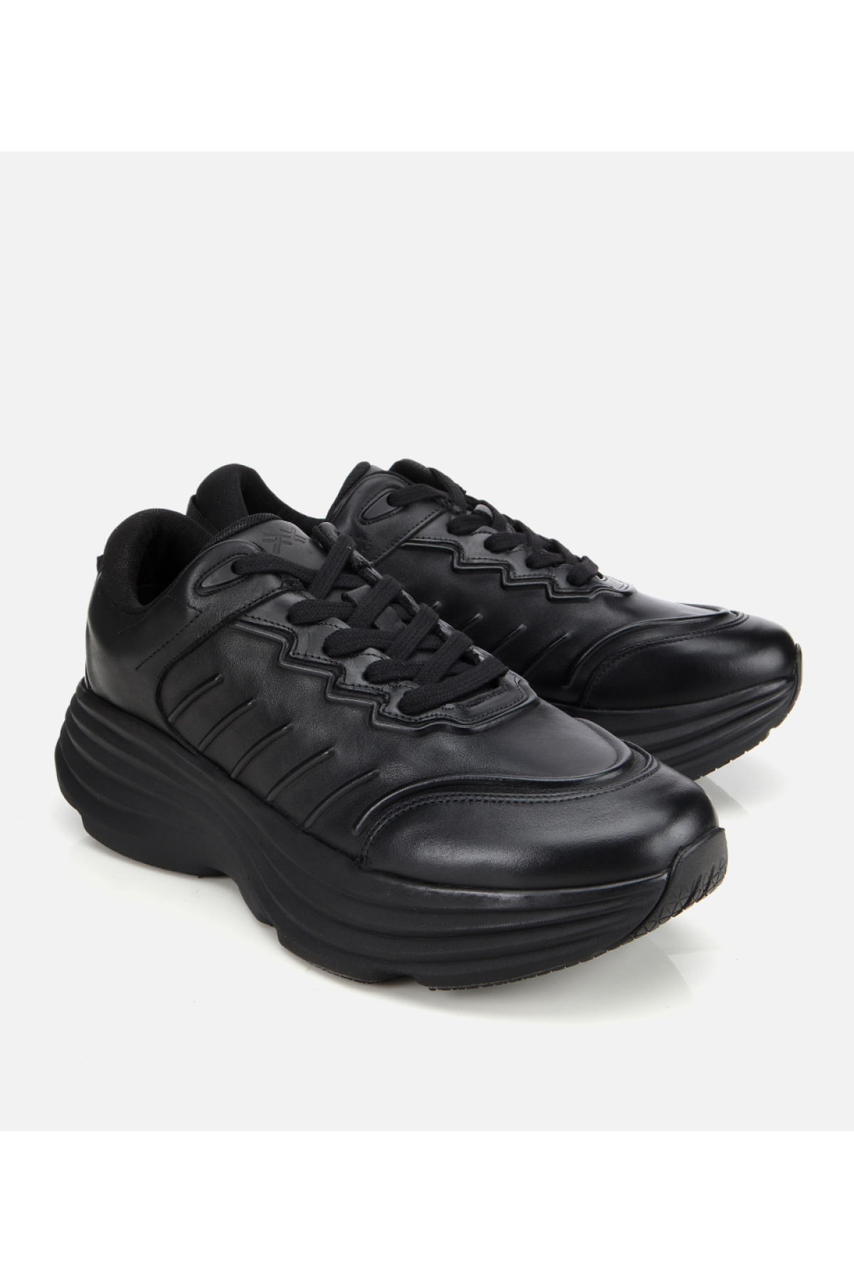 Erkek Deri Siyah Kalın Tabanlı Spor Ayakkabı - Görsel 2