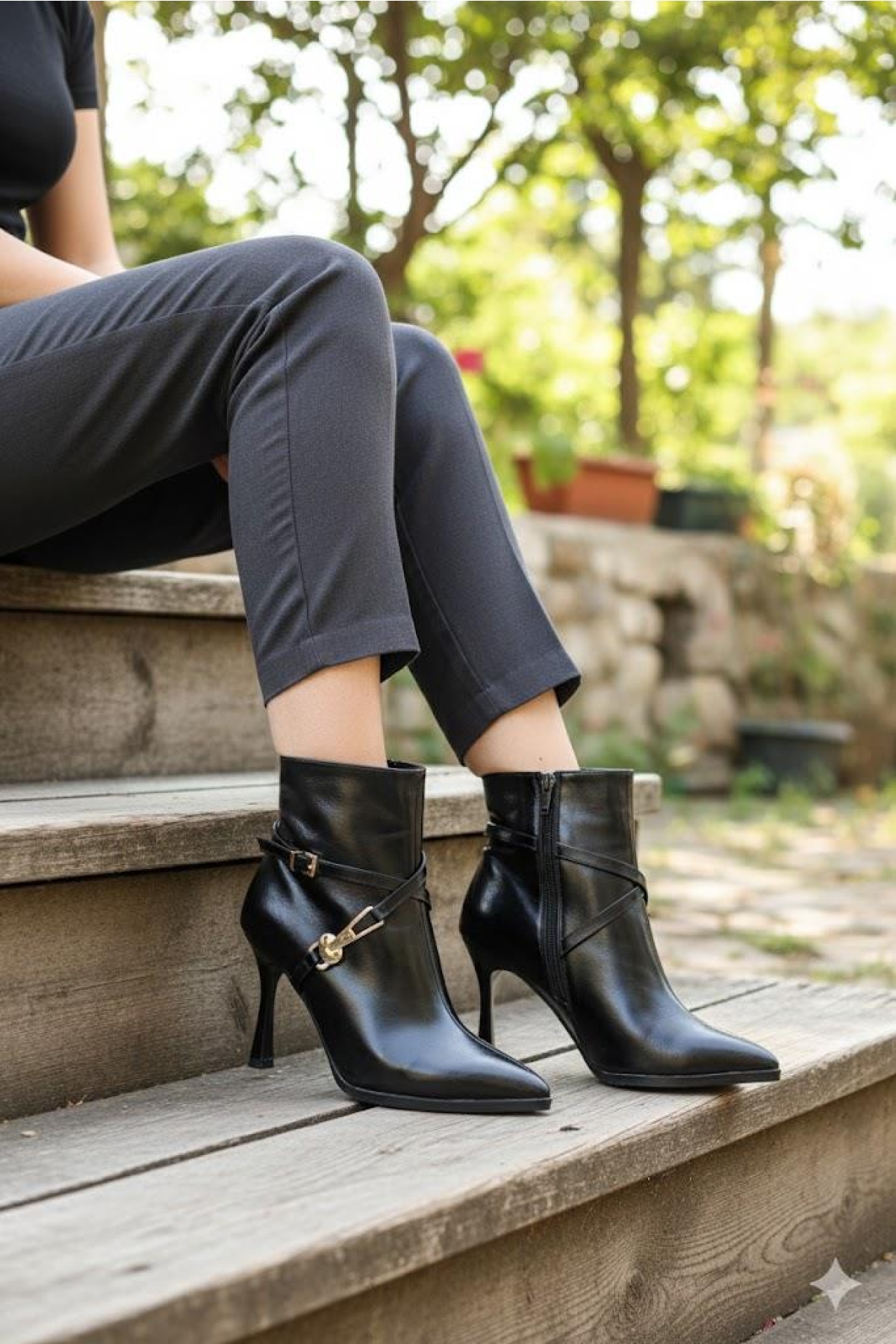 7632606 Burnu Sivri 9 Cm Yüksek Topuk Fermuarlı Kadın Bot - Görsel 2