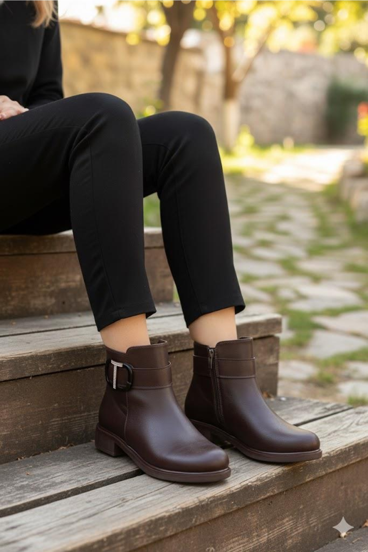 906233 Toka Detaylı Lastik Taban Fermuarlı Kadın Bot - Görsel 6