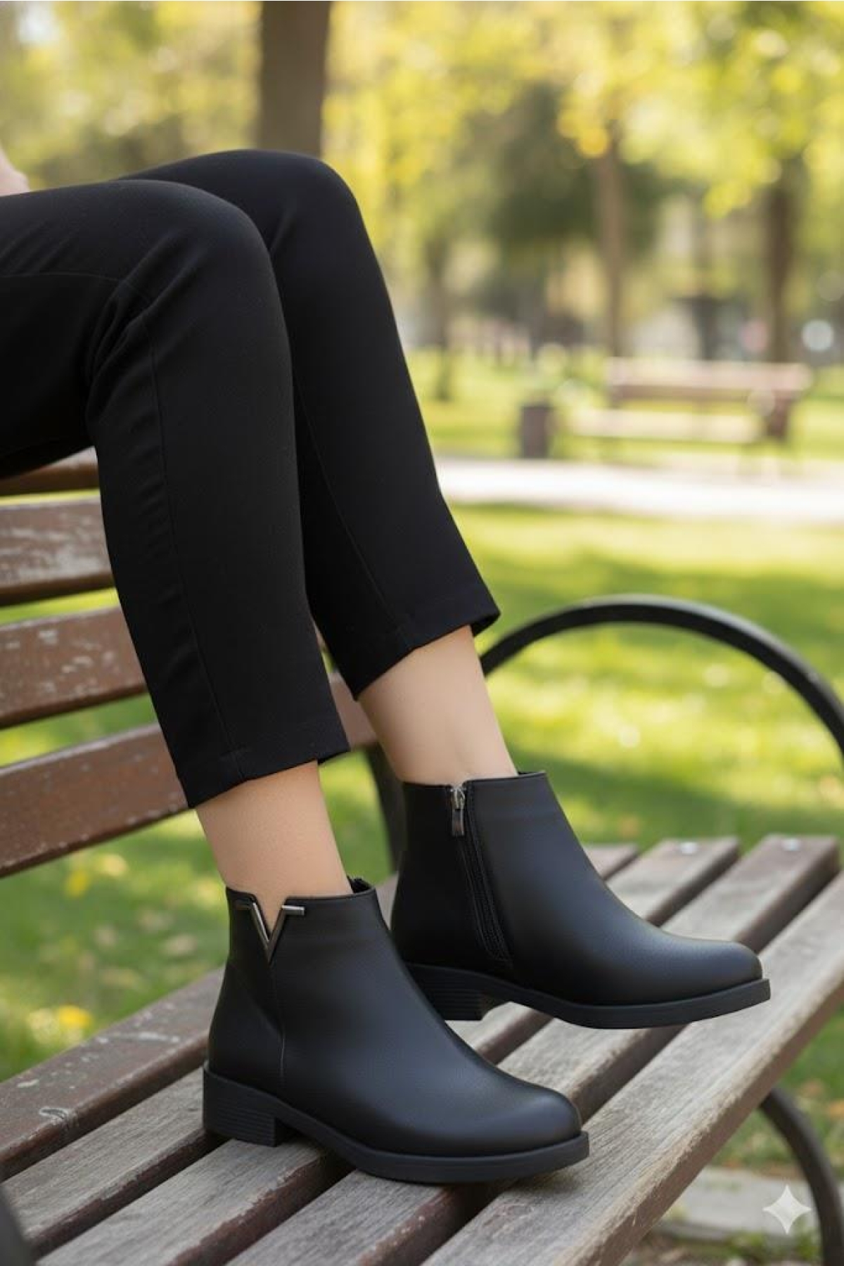 16042 Rahat Toka Detaylı Kaymaz Taban Sıcak Astar Kadın Bot - Görsel 6