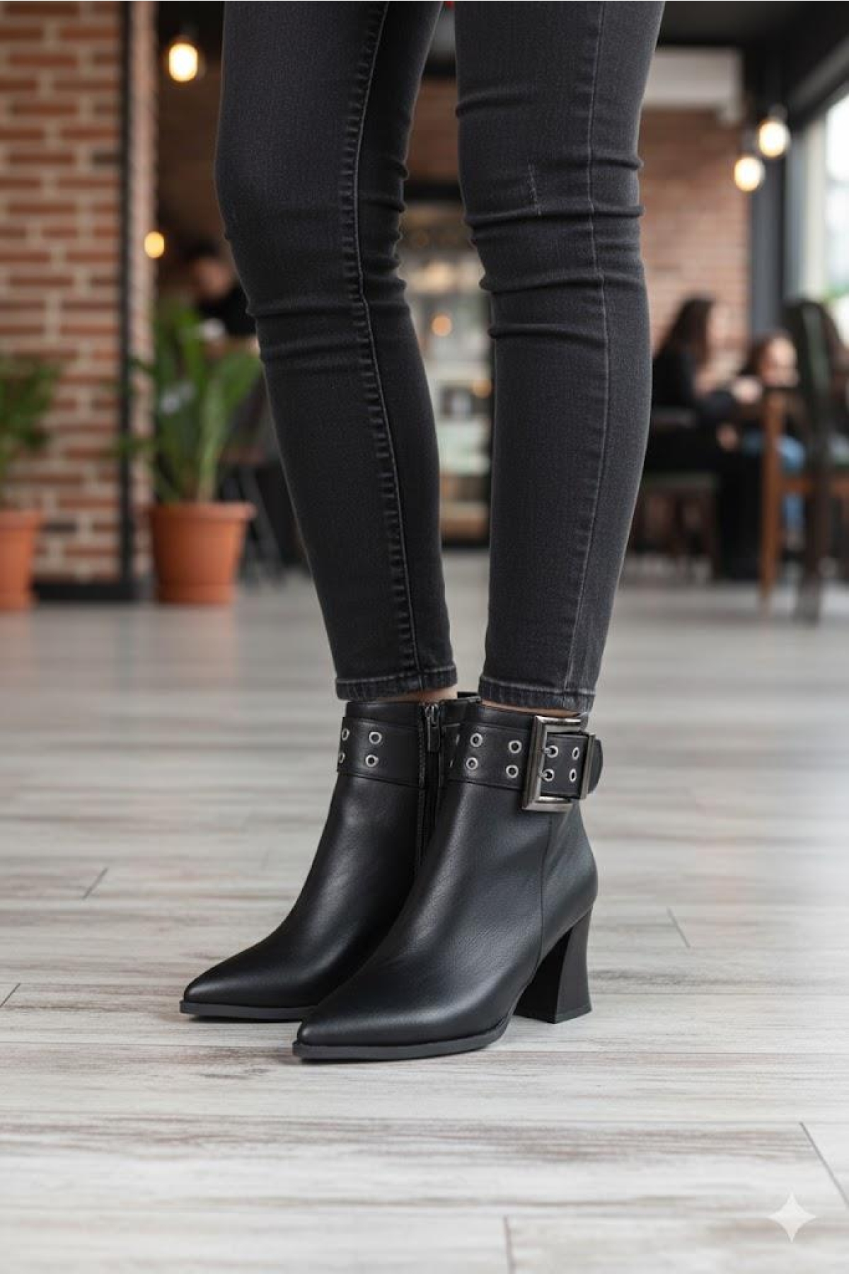 573200 Toka Detaylı Burnu Sivri 7 Cm KalınTopuk Fermuarlı Kadın Bot - Görsel 6