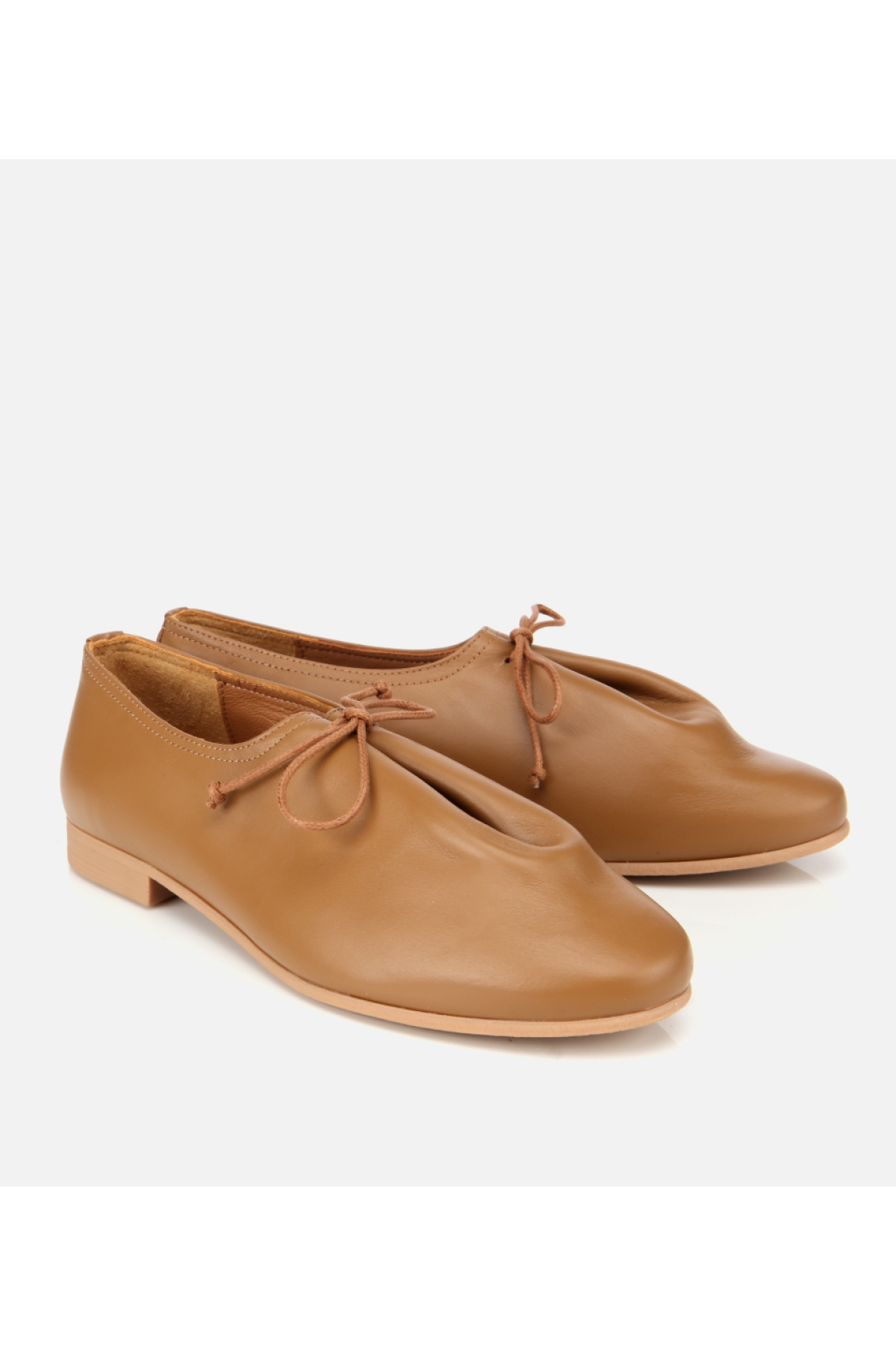 Kadın Deri Açık Kahverengi Yumuşak Bağcıklı Babet - Görsel 2