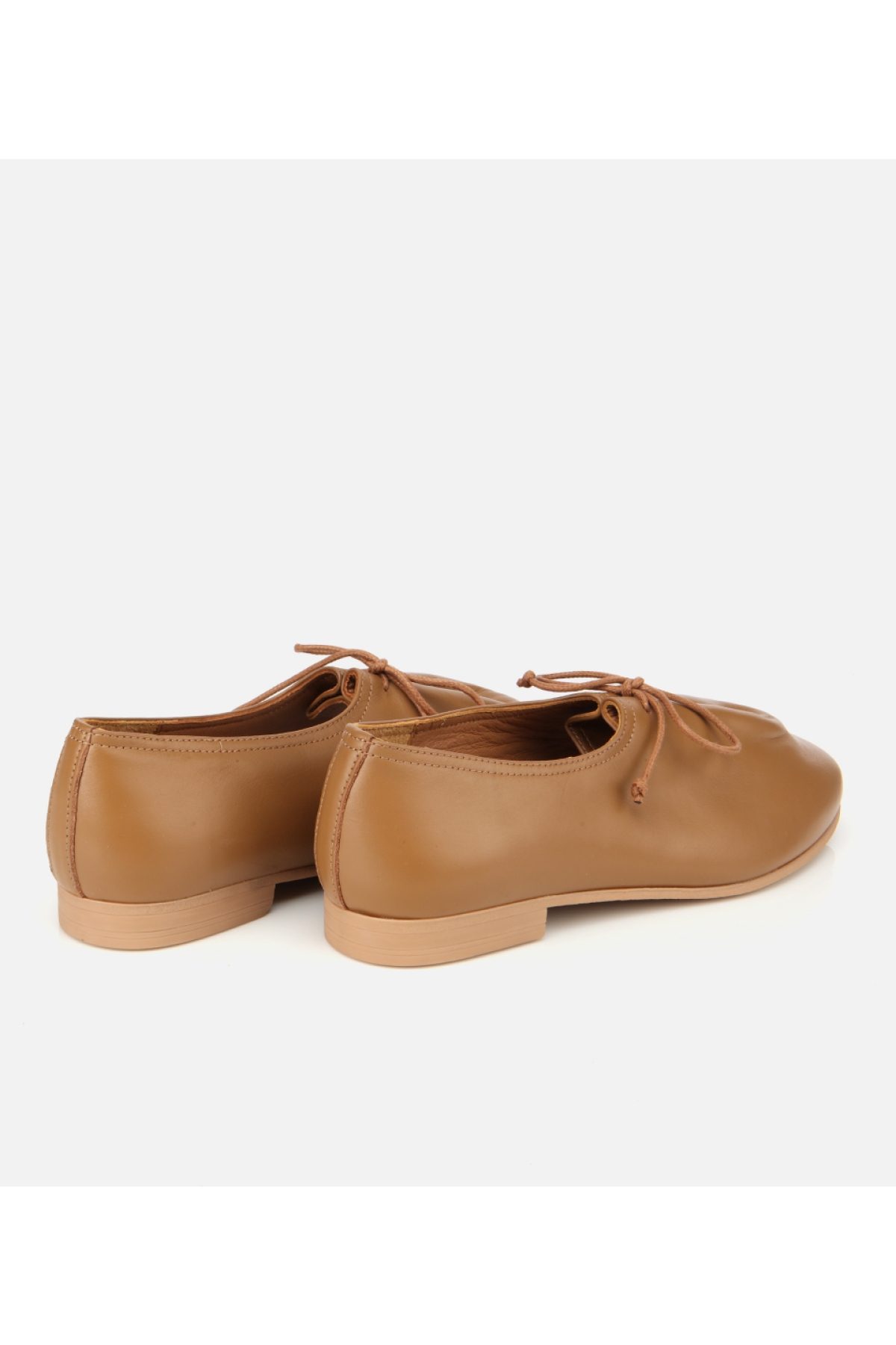 Kadın Deri Açık Kahverengi Yumuşak Bağcıklı Babet - Görsel 4