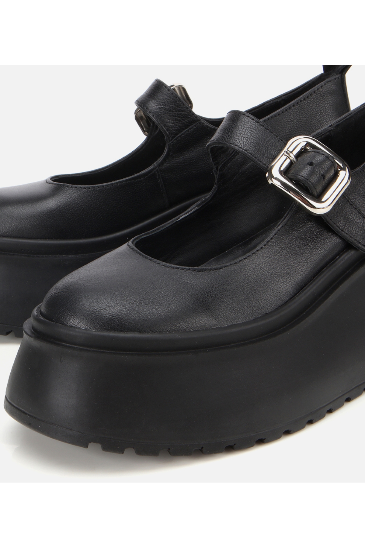 Kadın Deri Siyah Dolgu Topuklu Tokalı Babet - Görsel 3