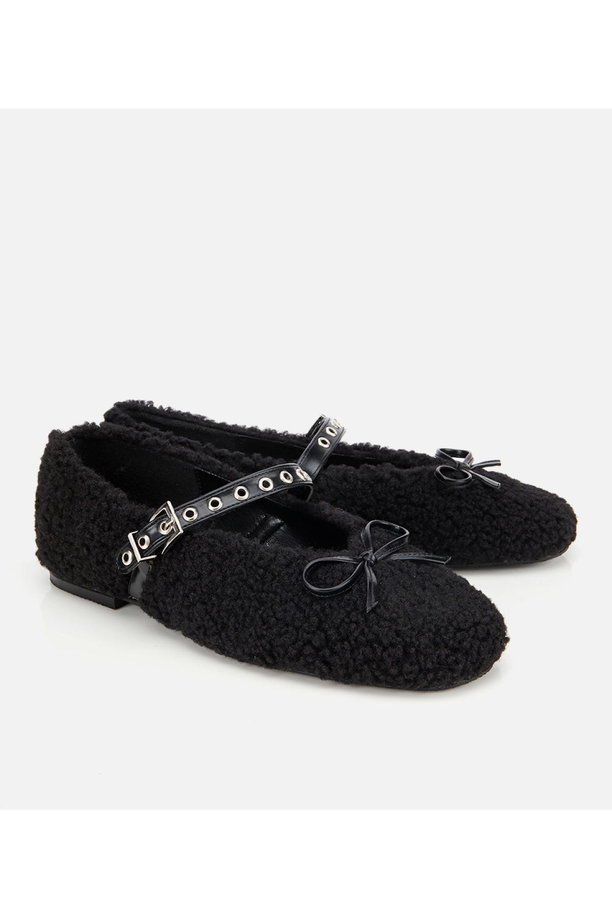 Kadın Siyah Peluş Kürklü Zımbalı Babet - Görsel 2