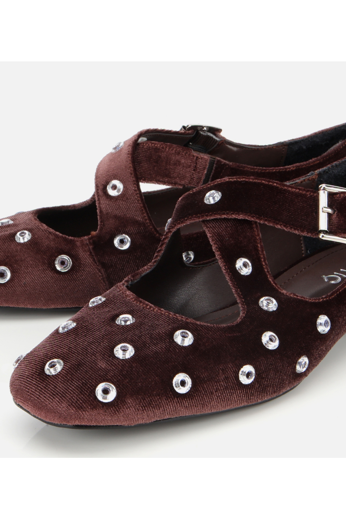 Kadın Kahverengi Kadife Taşlı Çapraz Bantlı Babet - Görsel 3