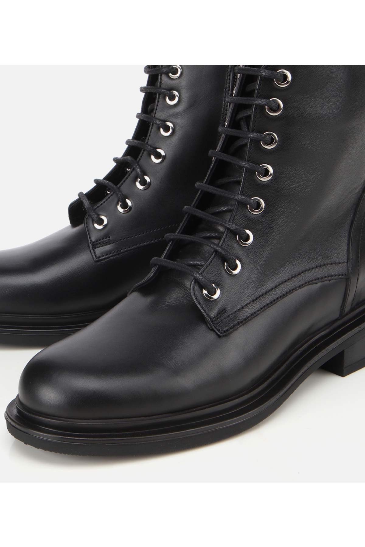 Kadın Deri Siyah Fermuarlı Postal Düz Bot - Görsel 3