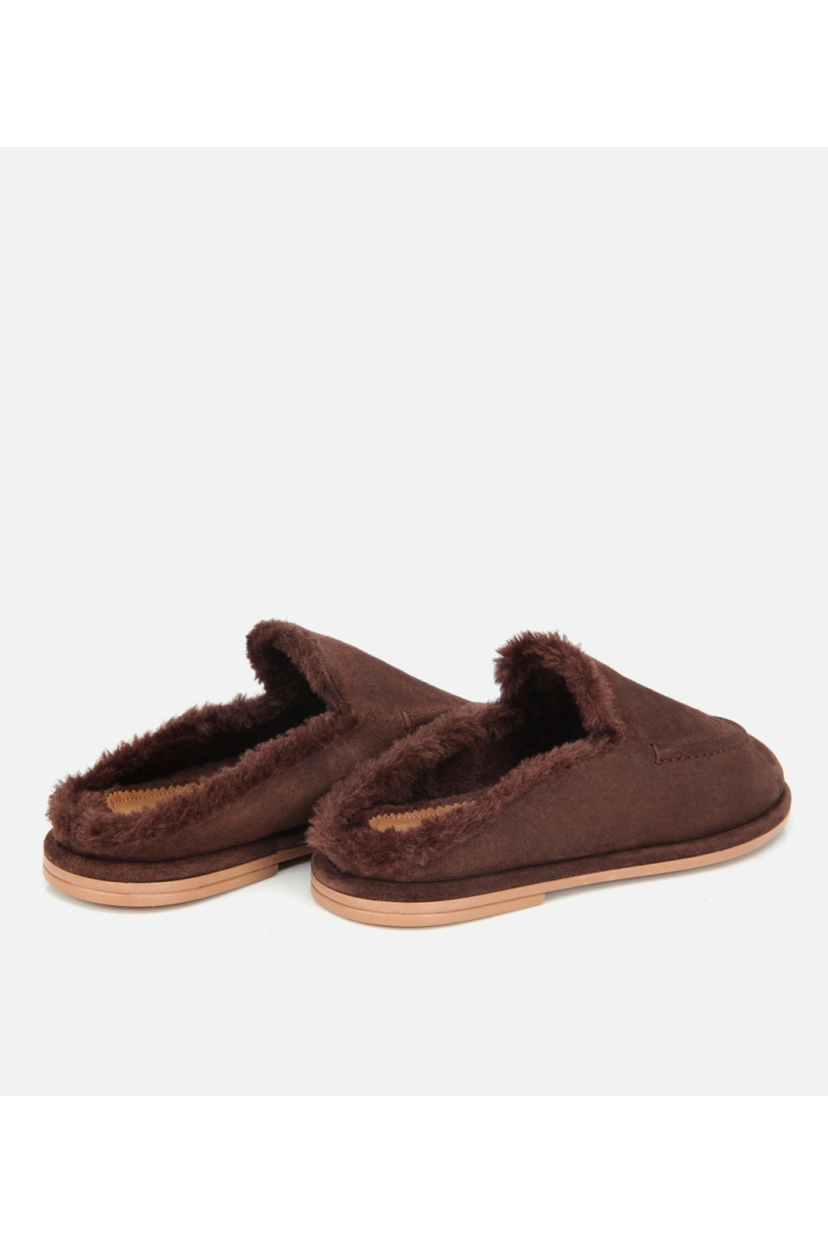 Kadın Süet Deri Kahverengi İçi Kürklü Düz Günlük Terlik - Görsel 5