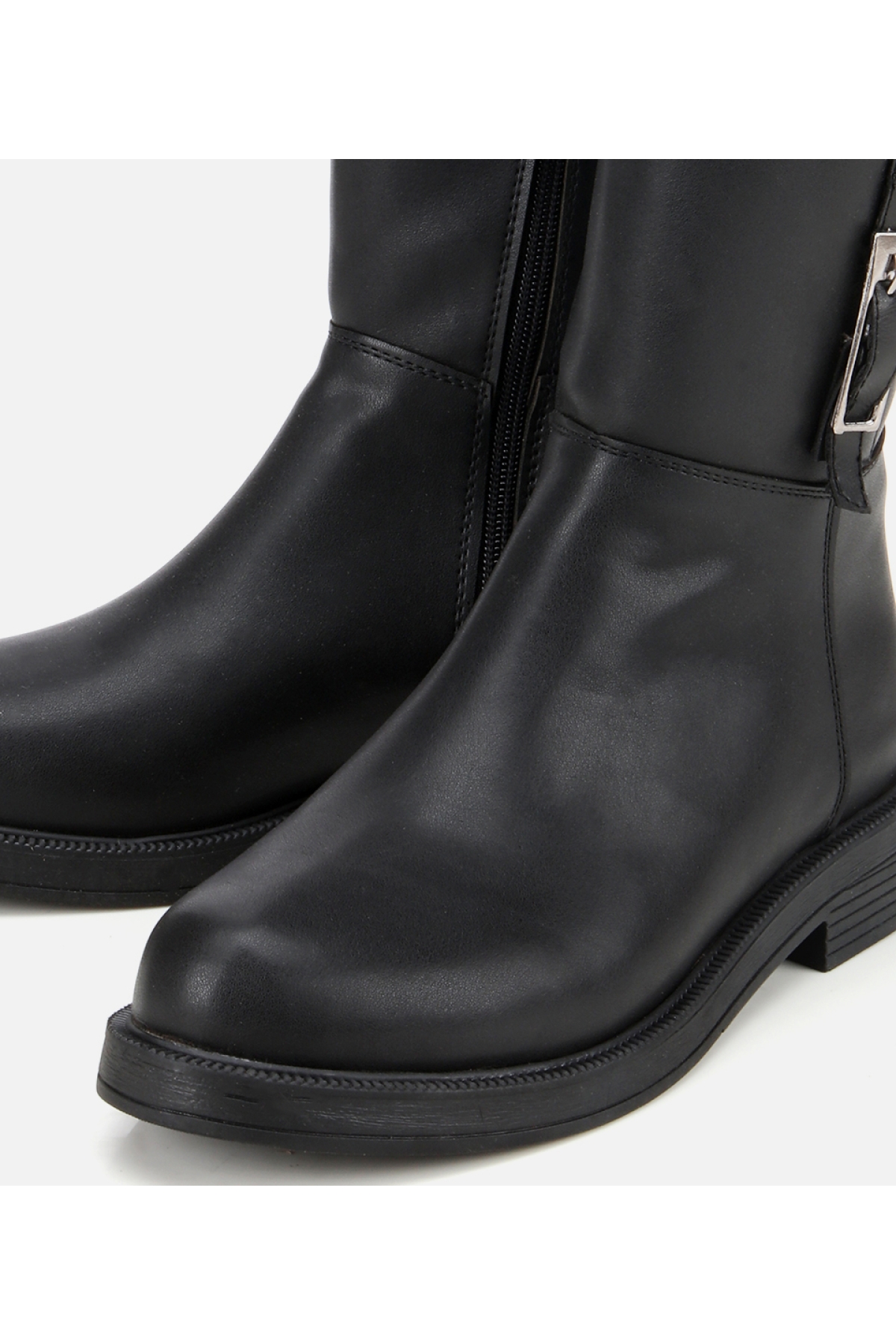 Kadın Siyah Tokalı Düz Çizme - Görsel 3