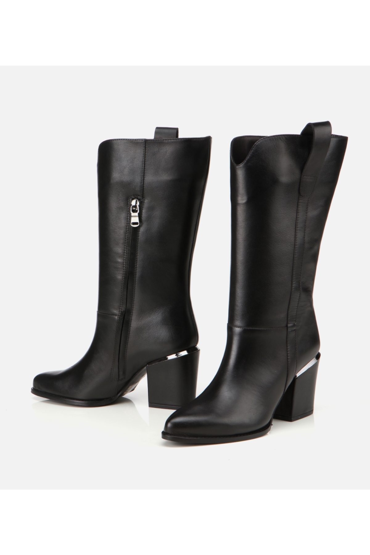 Kadın Deri Siyah Metal Detaylı Topuklu Çizme - Görsel 4