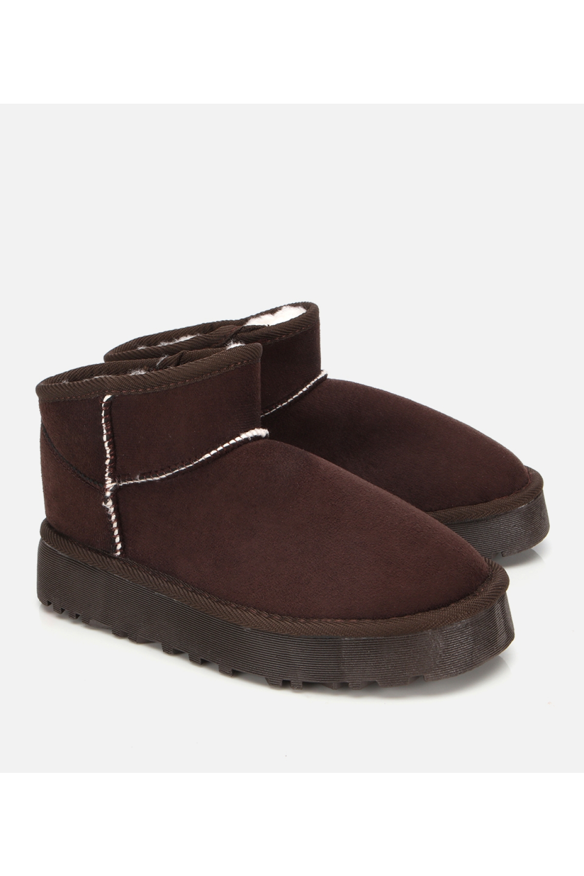Kadın Süet Kahverengi İçi Kürklü Bilekte Kalın Tabanlı Düz Bot - Görsel 2