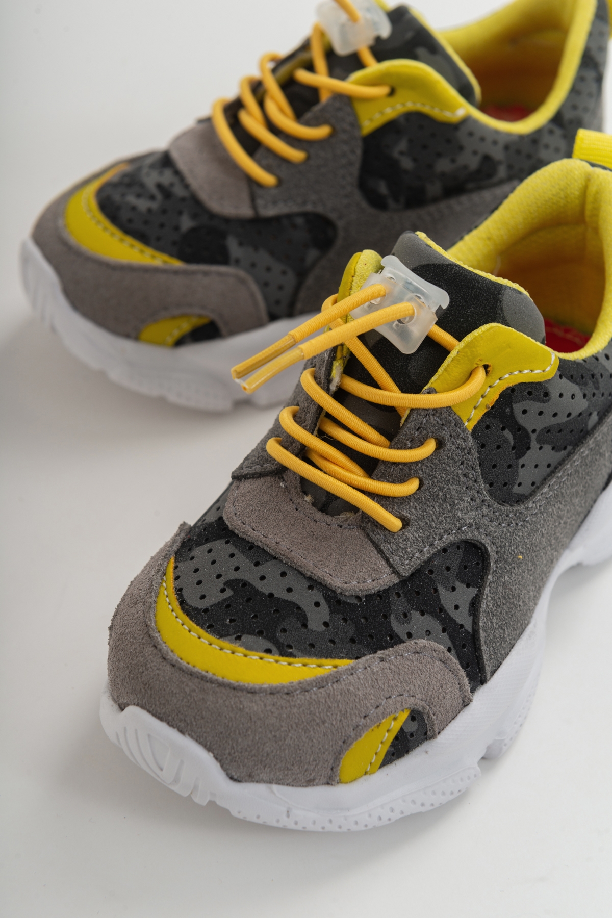 Erkek Çocuk Gri Ortopedik Destekli Spor Ayakkabı - Görsel 3