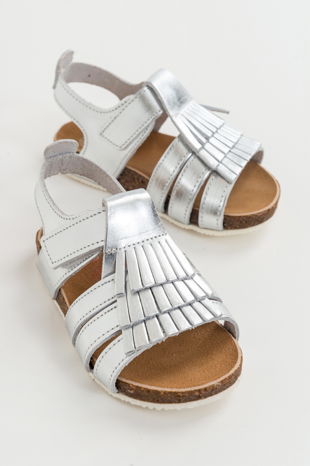 Kız Çocuk Gümüş Deri Ortopedik Destekli Çocuk Sandalet - Görsel 2