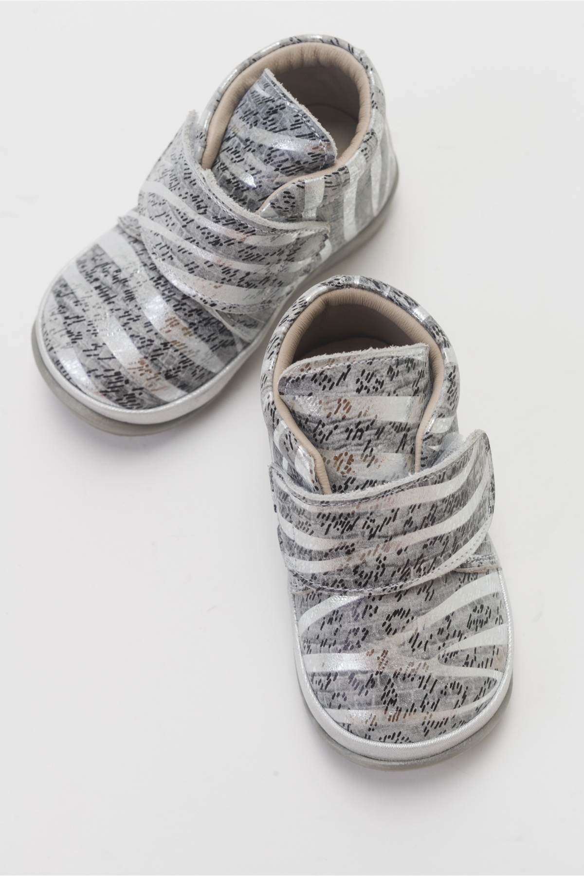 Kız Çocuk Gümüş Hakiki Deri İlk Adım Günlük Ayakkabı - Görsel 4