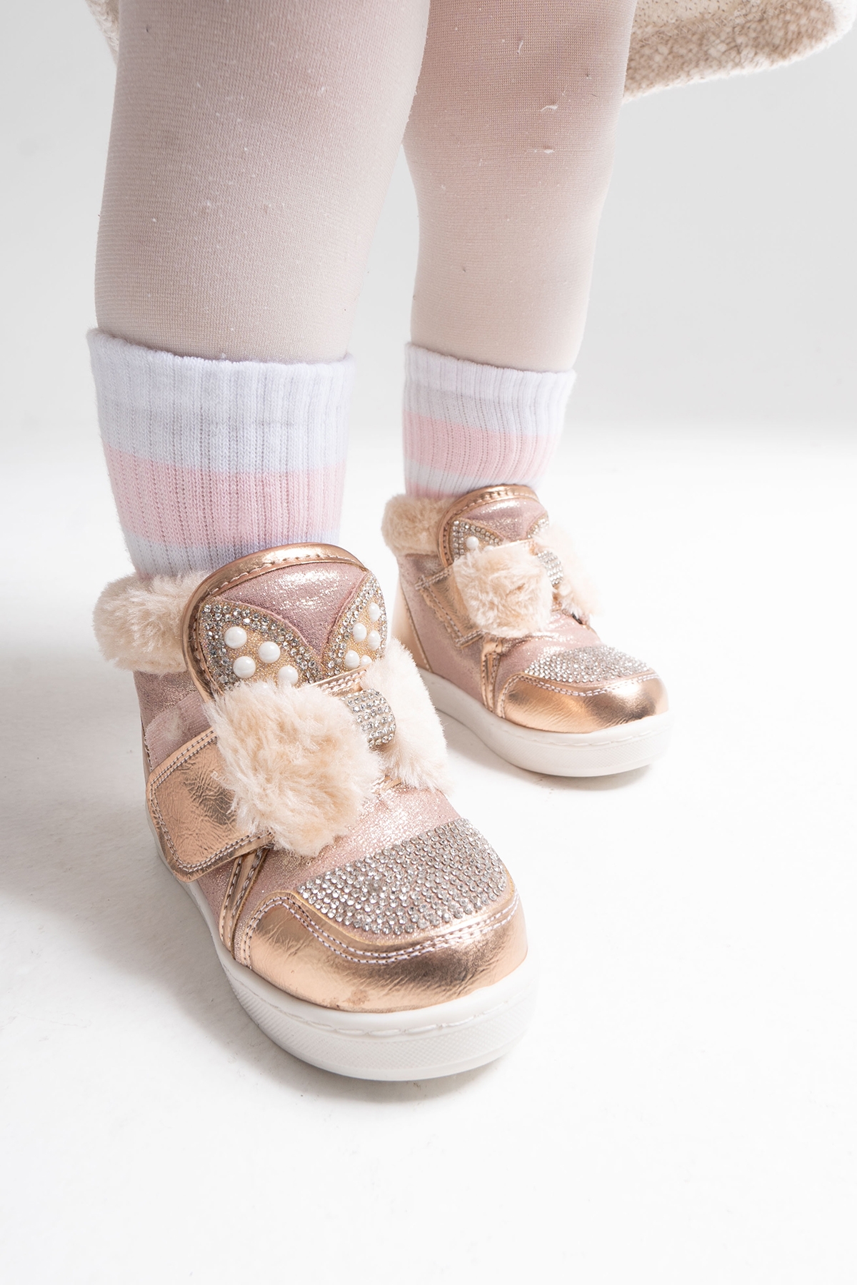 Kız Çocuk Bronz Suni Deri Anatomik Taşlı Günlük Bot - Görsel 4