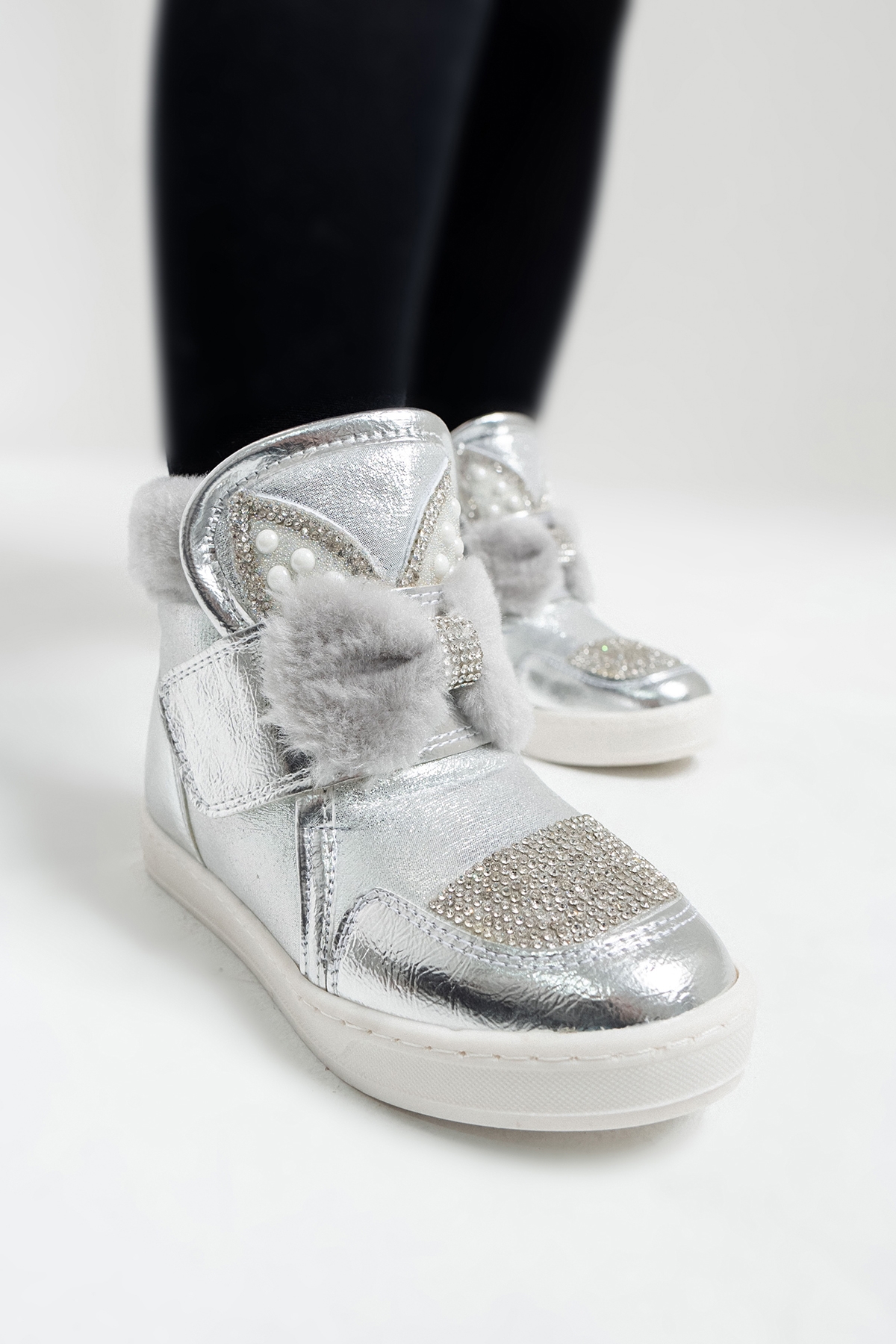 Kız Çocuk Gümüş Suni Deri Anatomik Taşlı Günlük Bot - Görsel 5