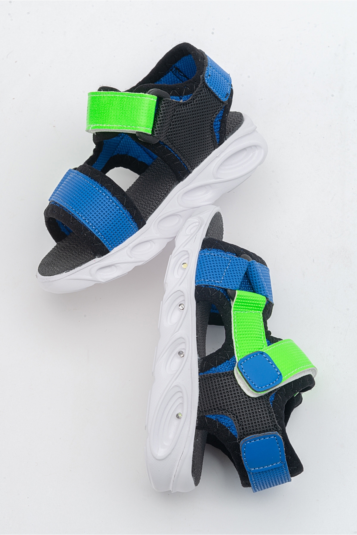 Erkek Çocuk Sax-Siyah Işıklı Anatomik Hafif Spor Sandalet - Görsel 4