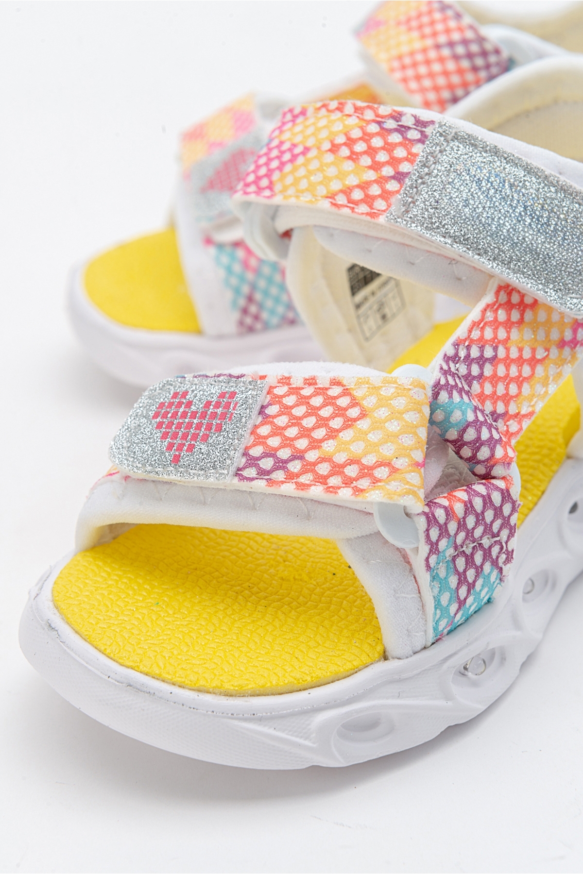 Kız Çocuk Çok Renkli Işıklı Anatomik Hafif Spor Sandalet - Görsel 3