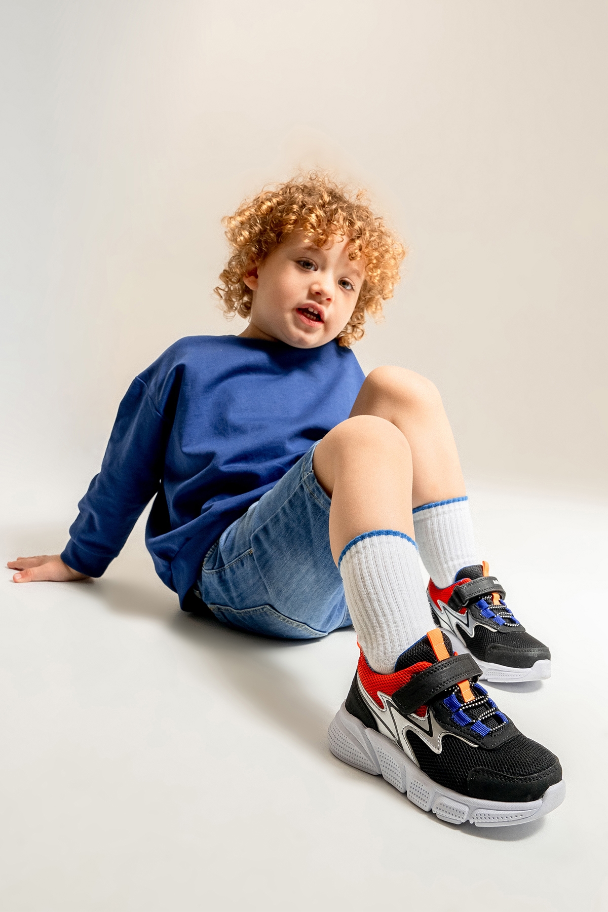 Erkek Çocuk Siyah Günlük Spor Ayakkabı - Görsel 2