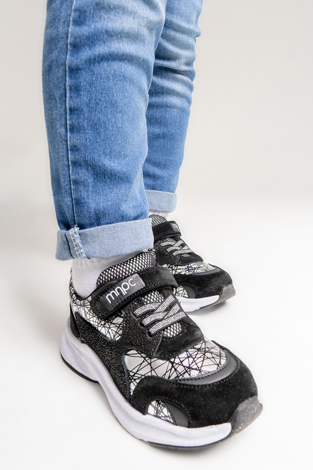 Kız Çocuk Siyah Hakiki Deri Anatomik Günlük Ayakkabı - Görsel 4