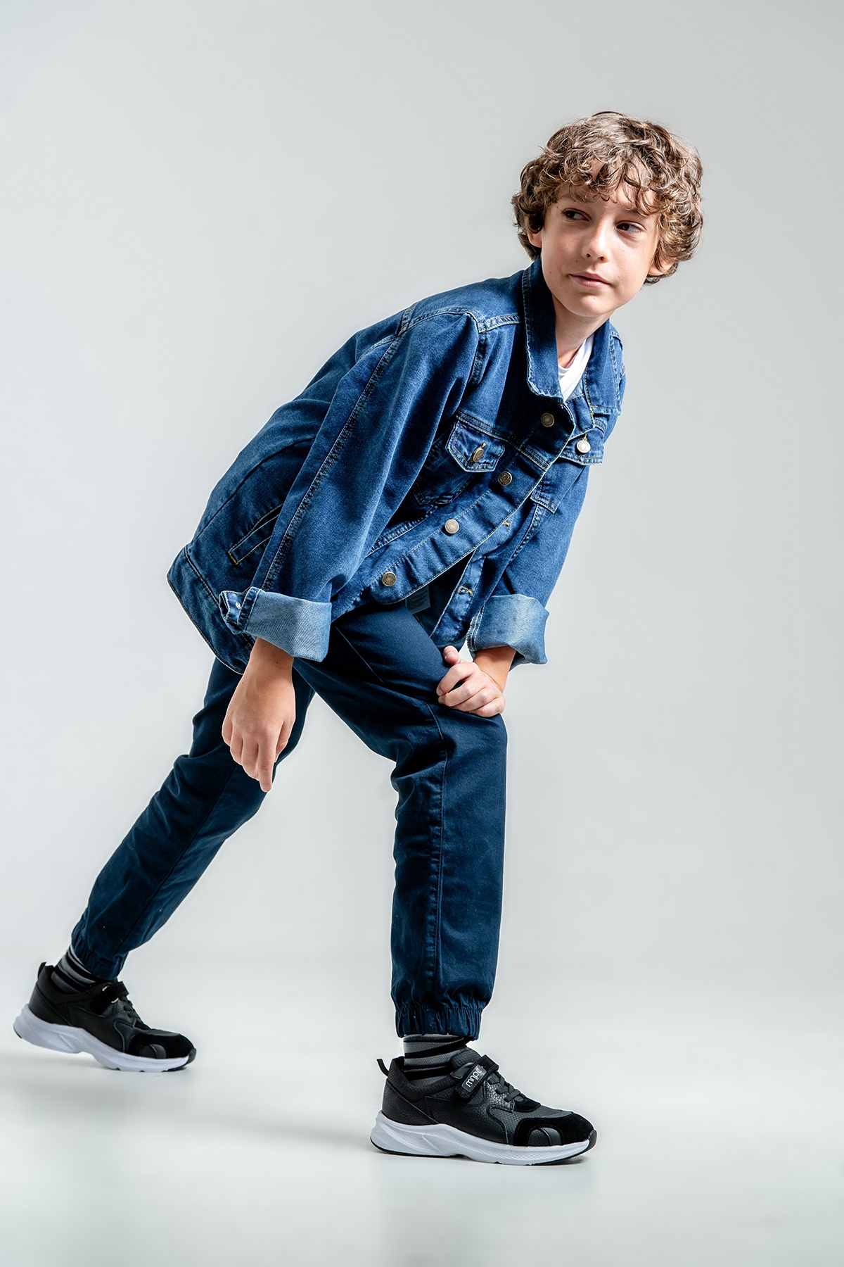 Erkek Çocuk Siyah Hakiki Deri Anatomik Günlük Ayakkabı - Görsel 2