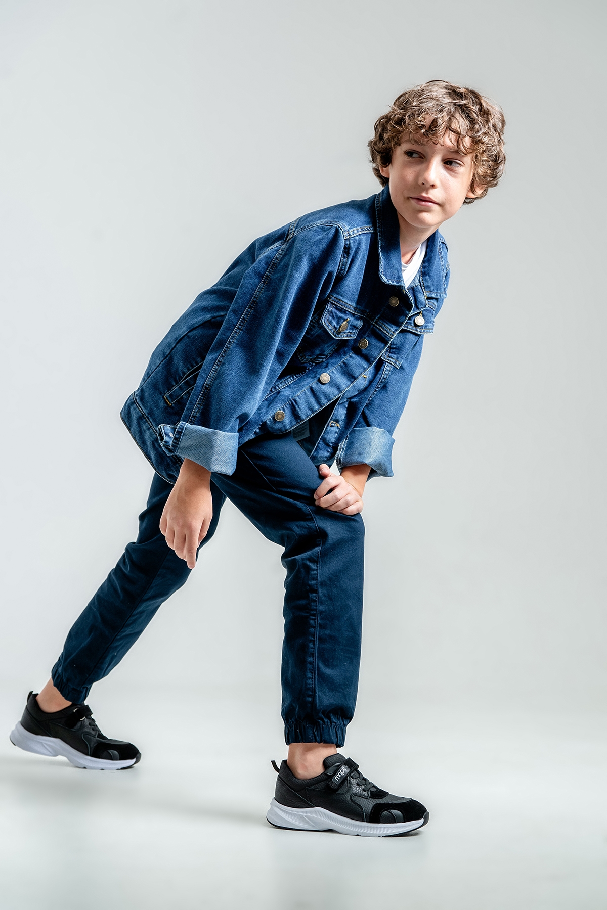 Erkek Çocuk Siyah Hakiki Deri Anatomik Günlük Ayakkabı - Görsel 3