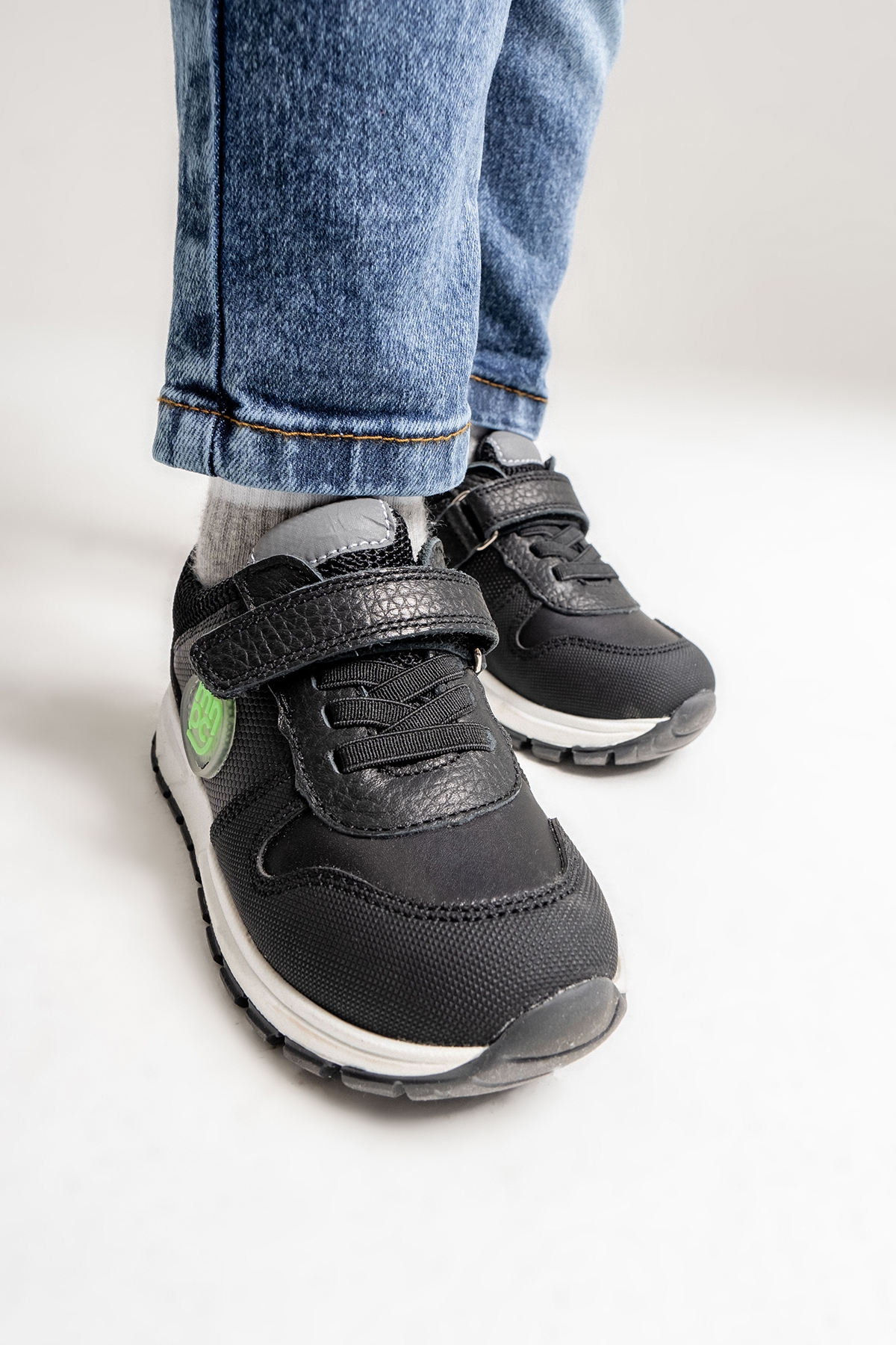 Erkek Çocuk Siyah Hakiki Deri Anatomik Günlük Ayakkabı - Görsel 6