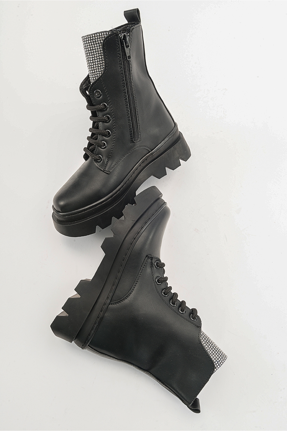 Kız Çocuk Siyah Anatomik Taşlı Günlük Bot - Görsel 6