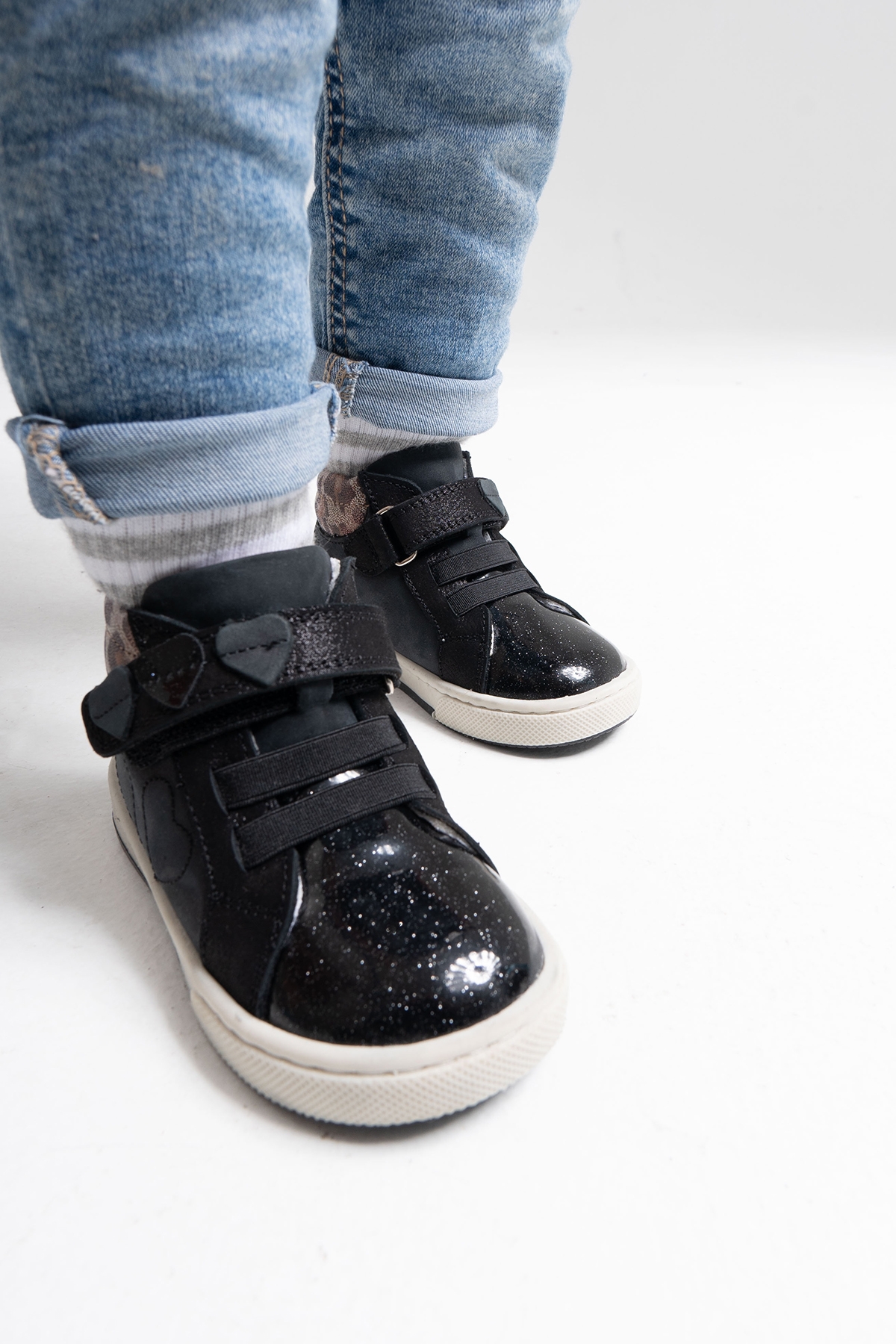 Kız Çocuk Siyah Hakiki Deri Anatomik Günlük Bot - Görsel 4