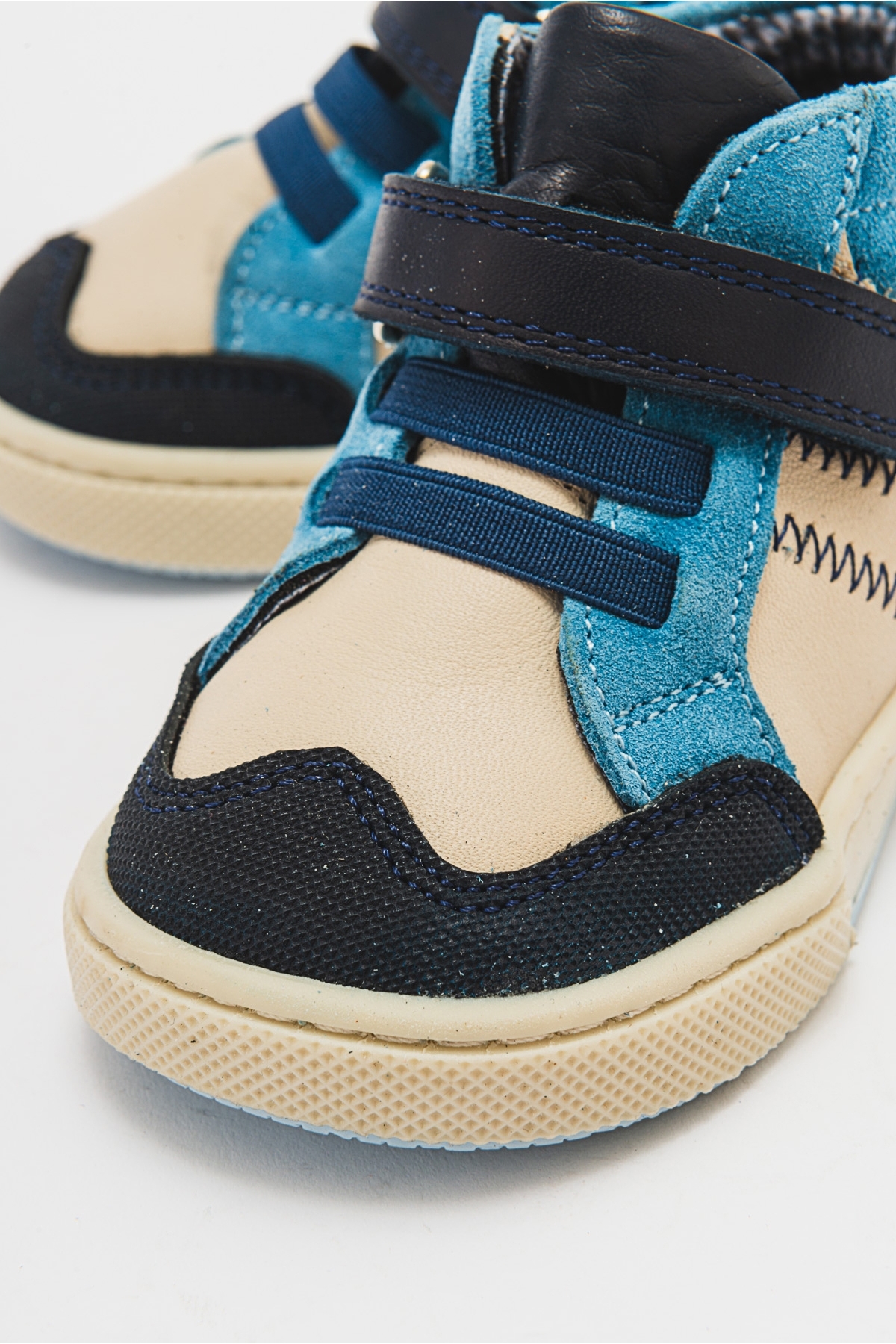 Erkek Çocuk Mavi Hakiki Deri Anatomik Günlük Bot - Görsel 3